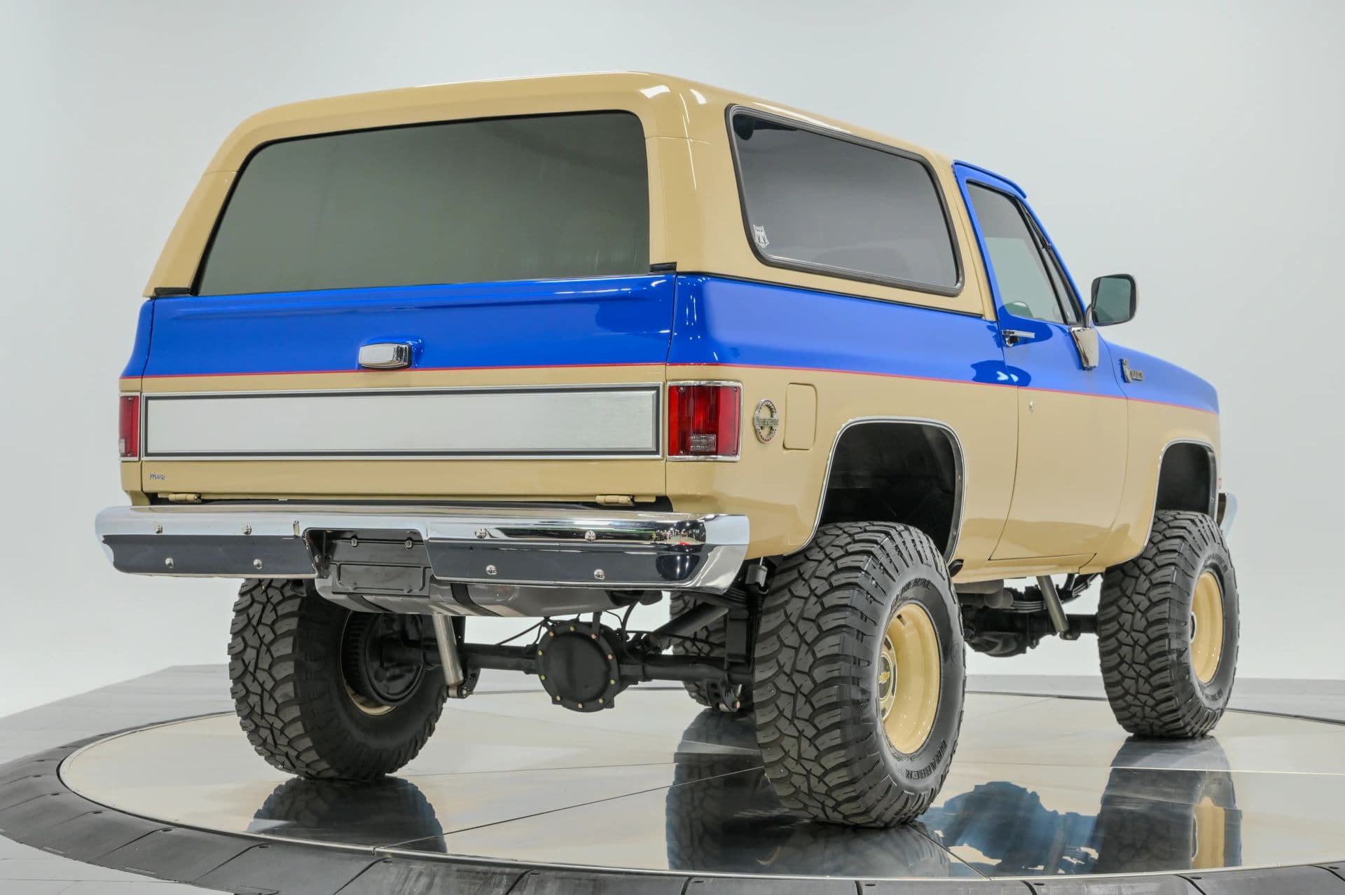 1987 Chevrolet Blazer K5 Sierra 2D SUV 4WD - thumbnail 7