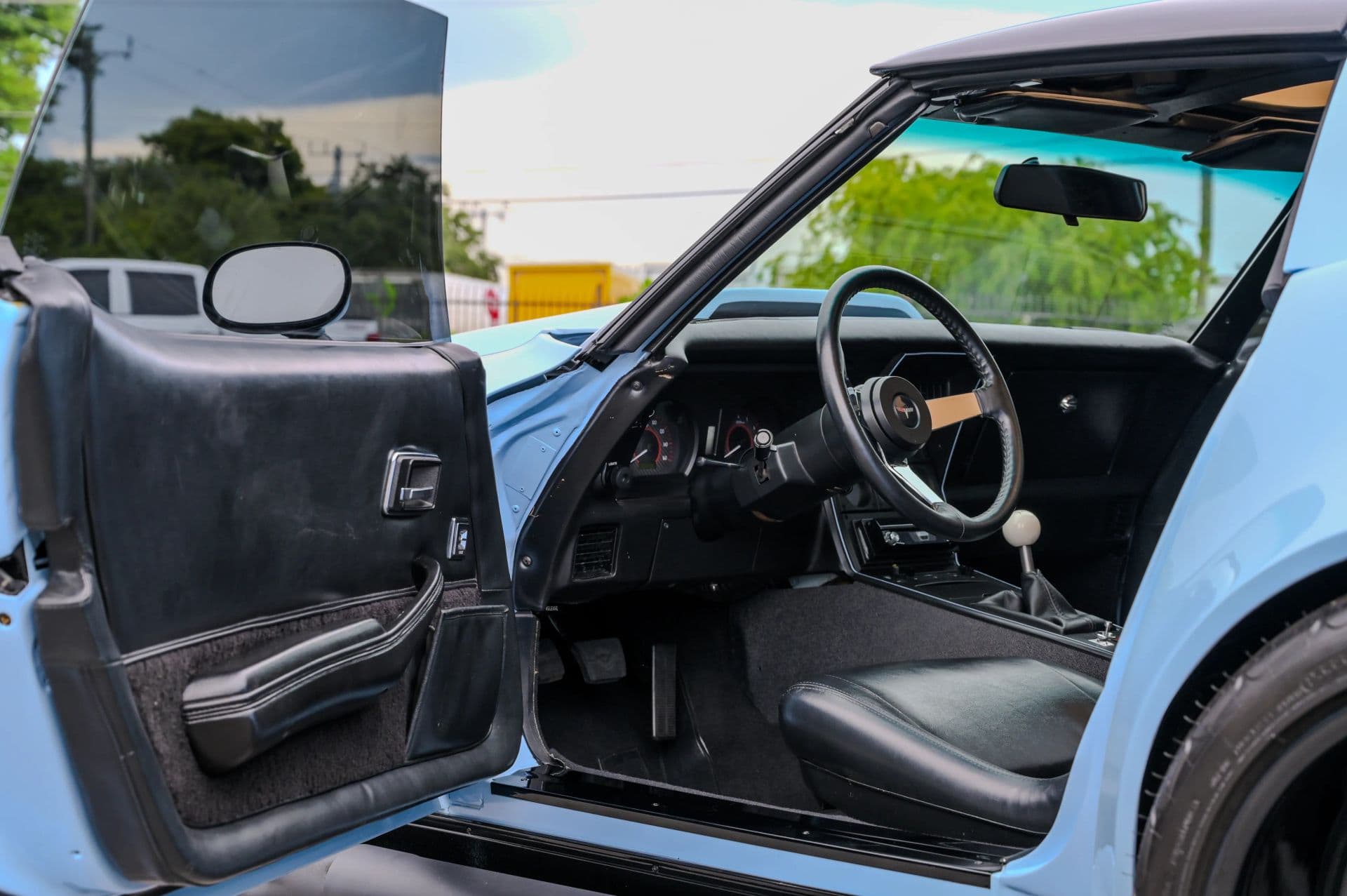 1981 Chevrolet Corvette 2D Coupe - thumbnail 28