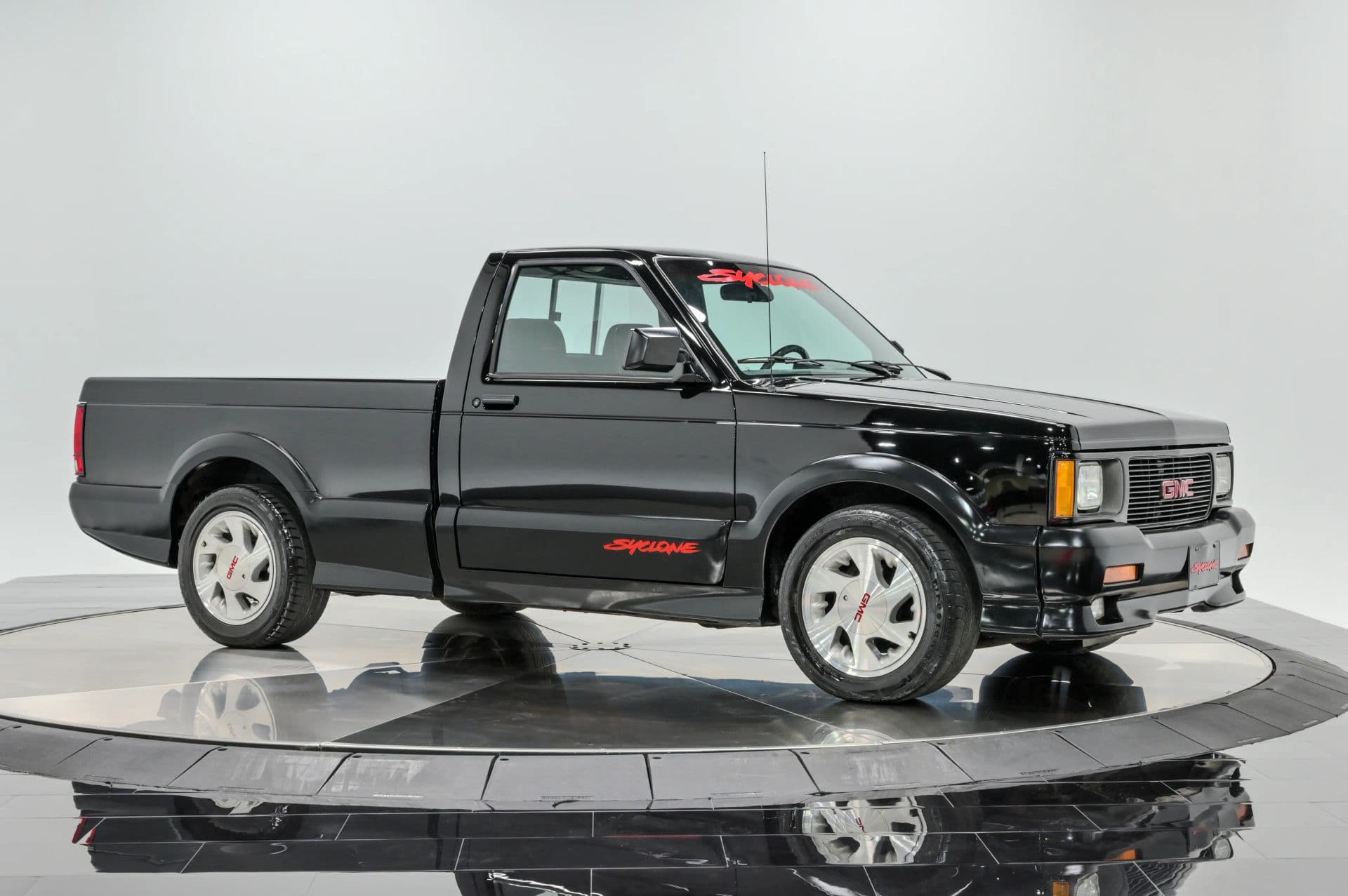 1991 GMC Sonoma SLS Reg Cab 4WD - thumbnail 10