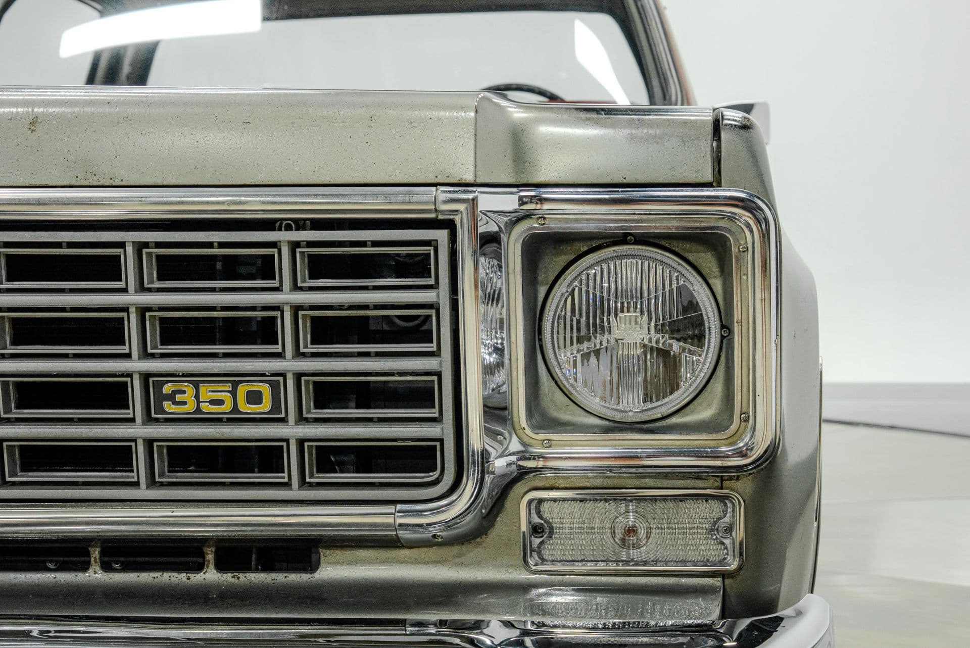 1975 Chevrolet C10 - thumbnail 17