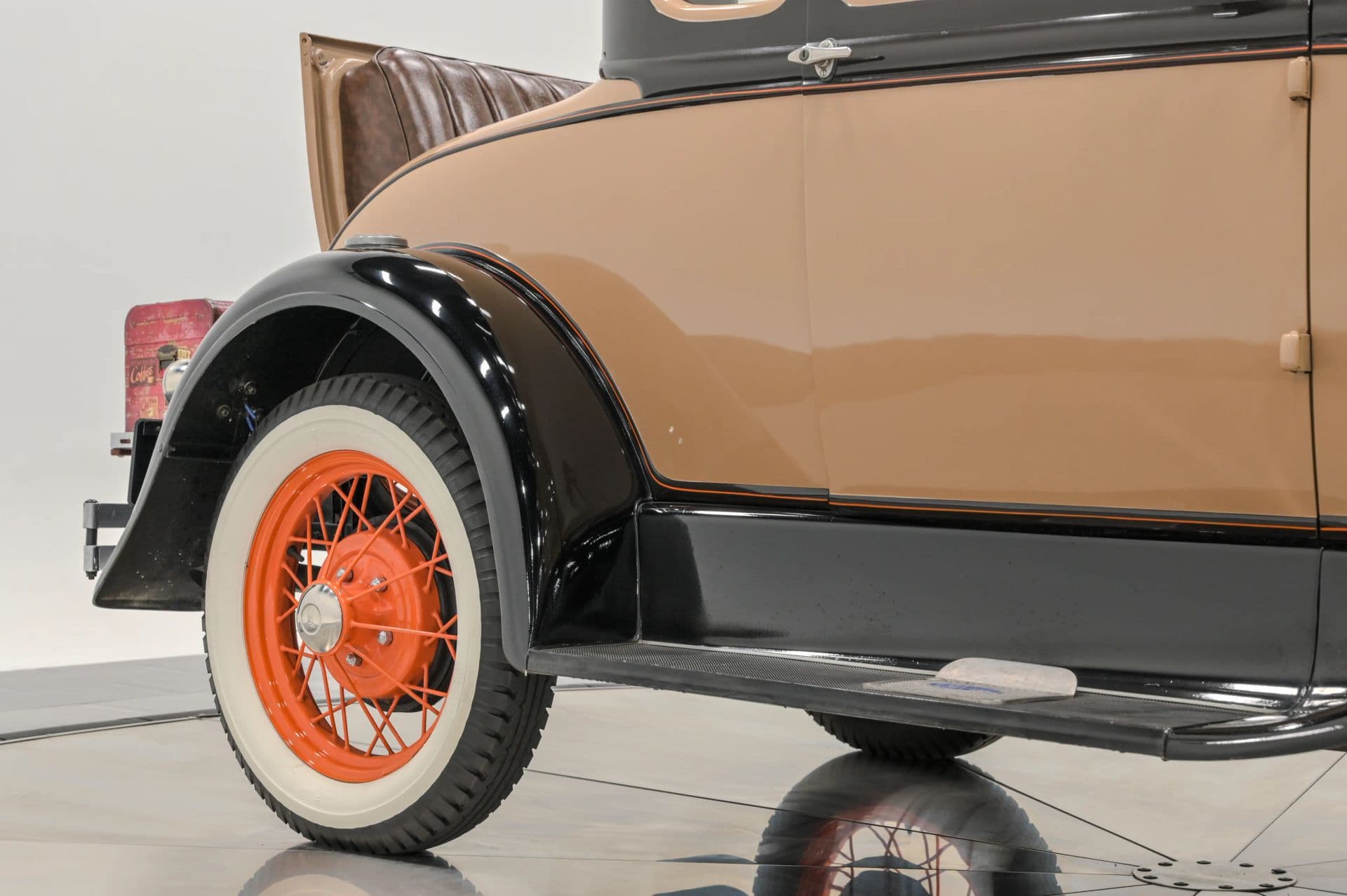 1930 Ford Model A - thumbnail 17