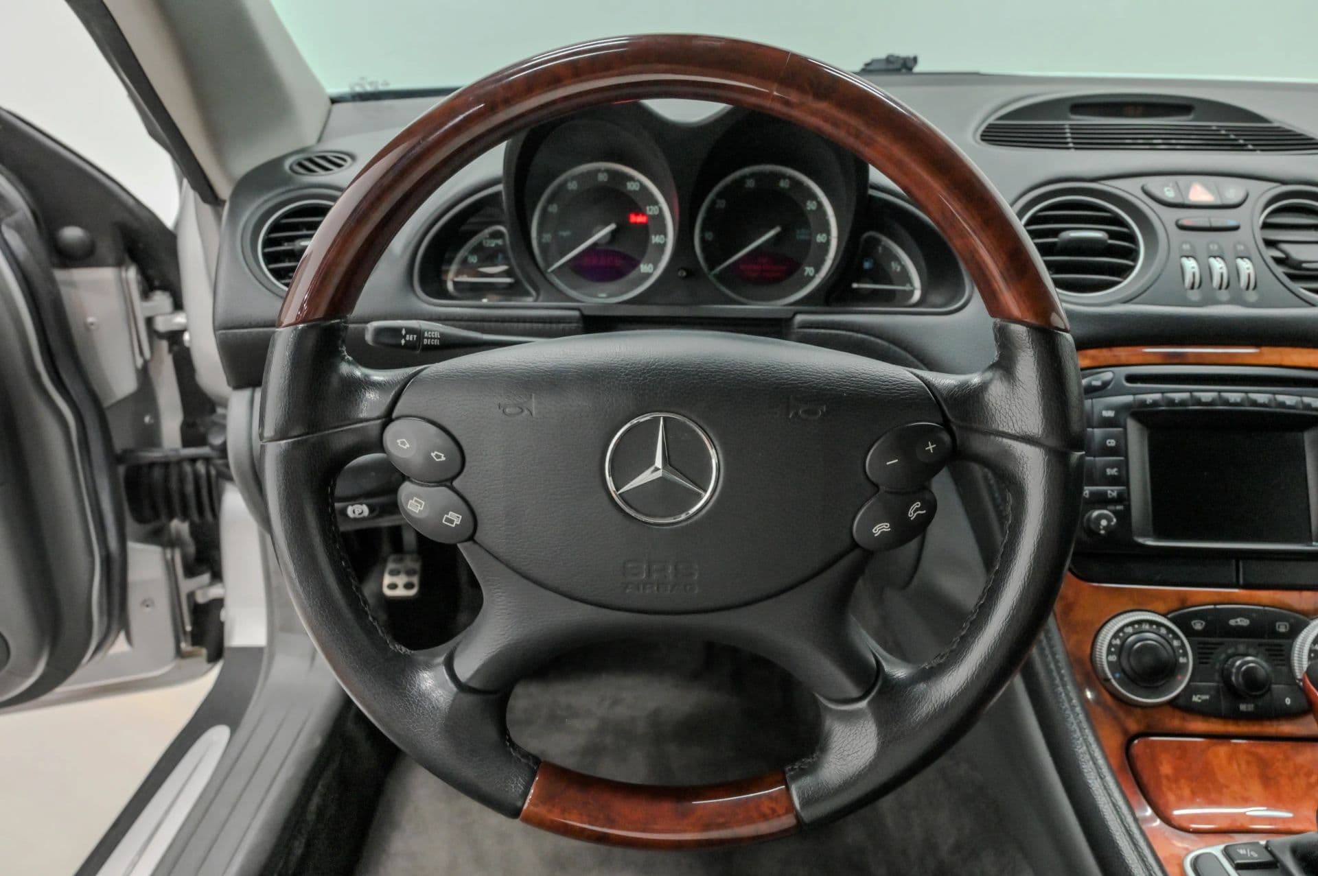 2003 Mercedes-Benz SL-Class SL 500 Roadster 2D - thumbnail 35