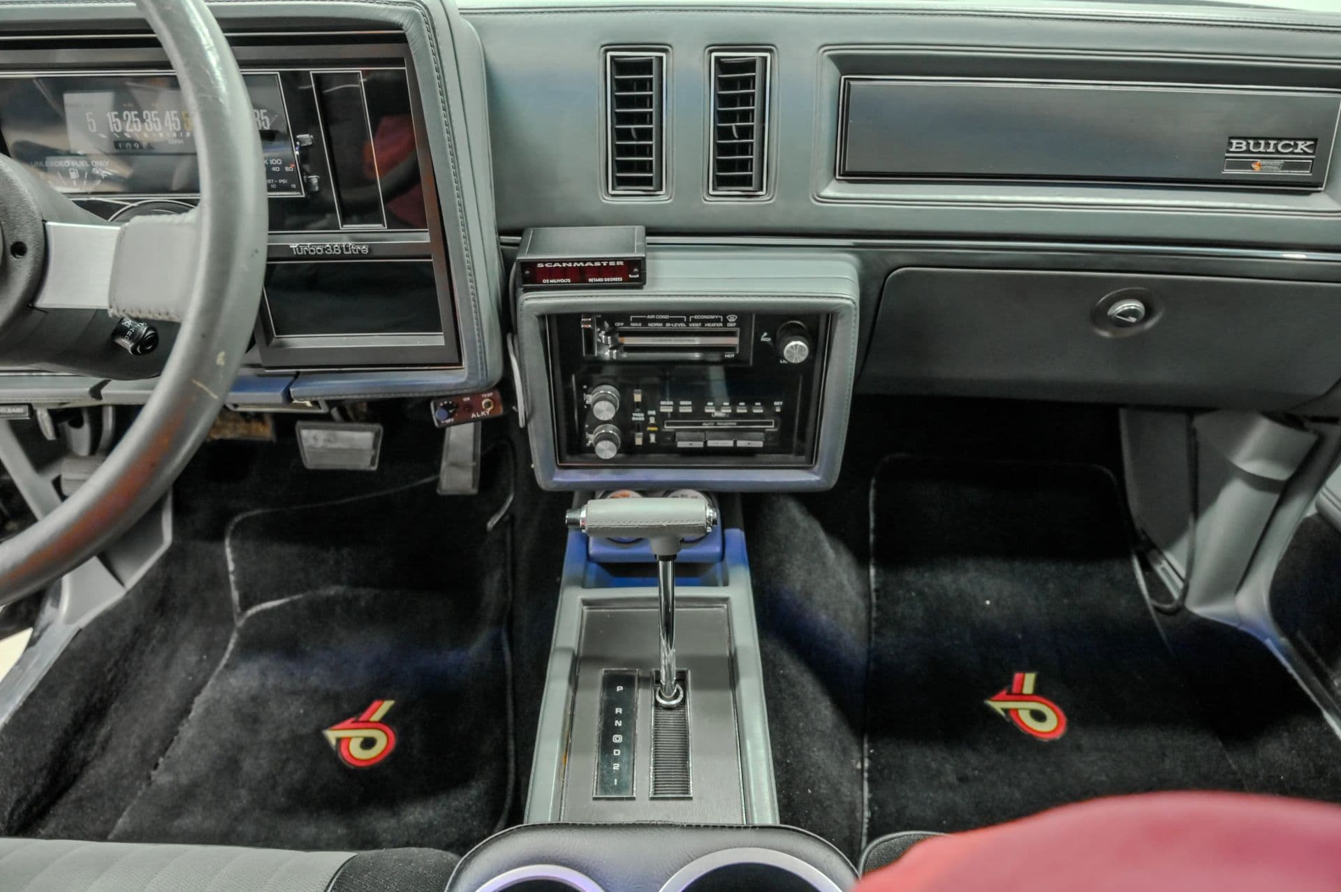 1987 Buick Grand National - thumbnail 36