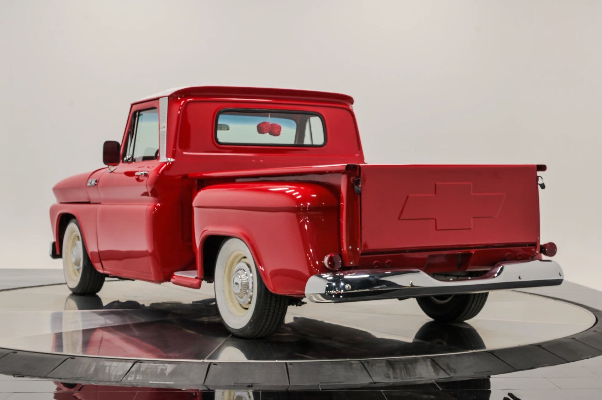 1965 Chevrolet C10 - thumbnail 5