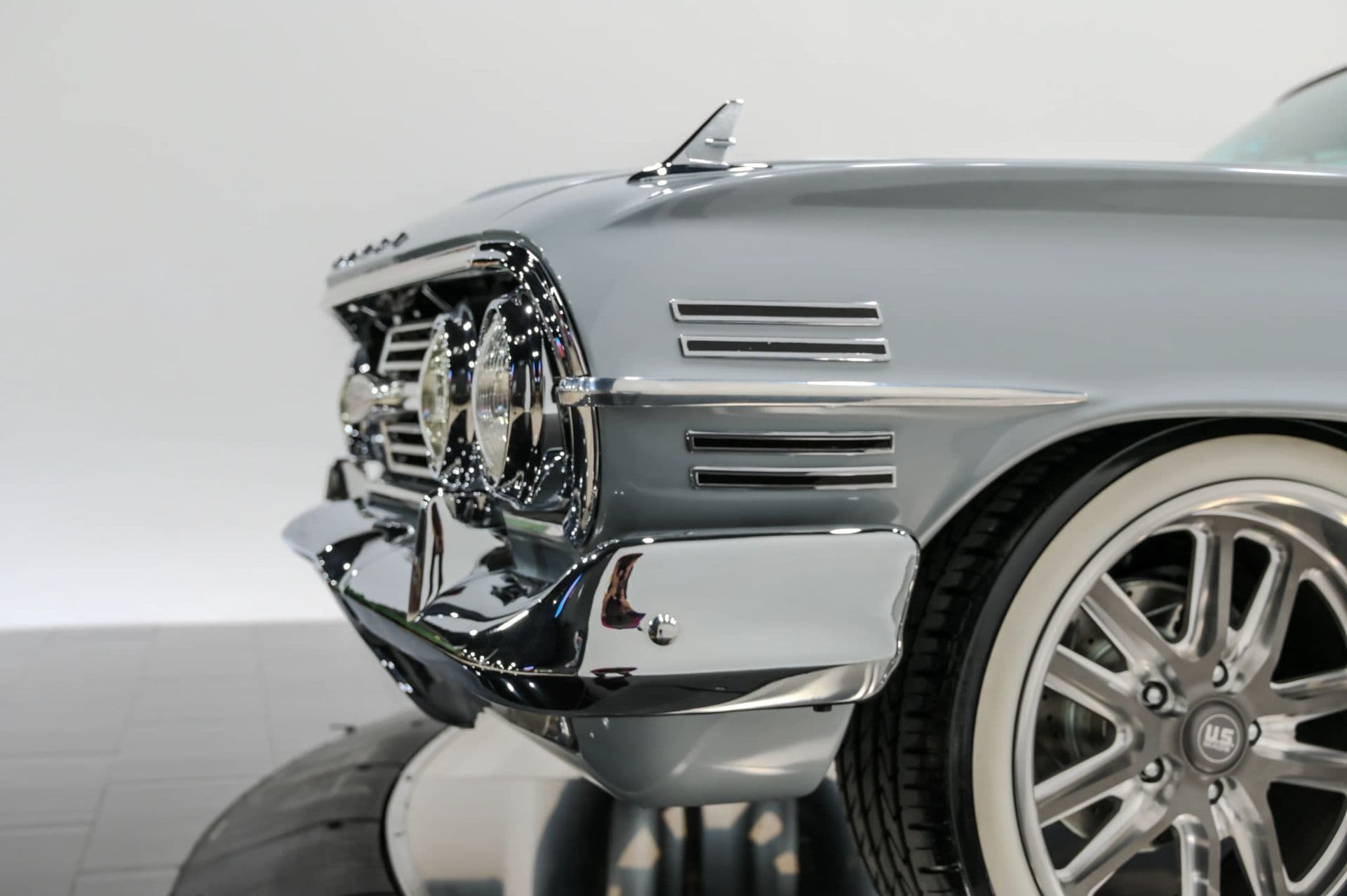 1960 Chevrolet Impala - thumbnail 20