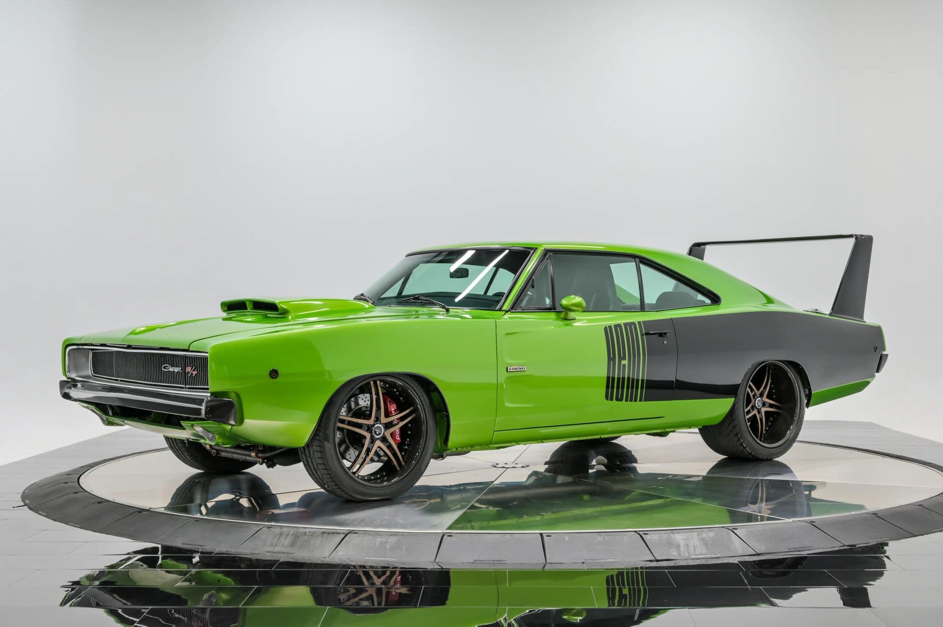 1968 Dodge Charger - thumbnail 2