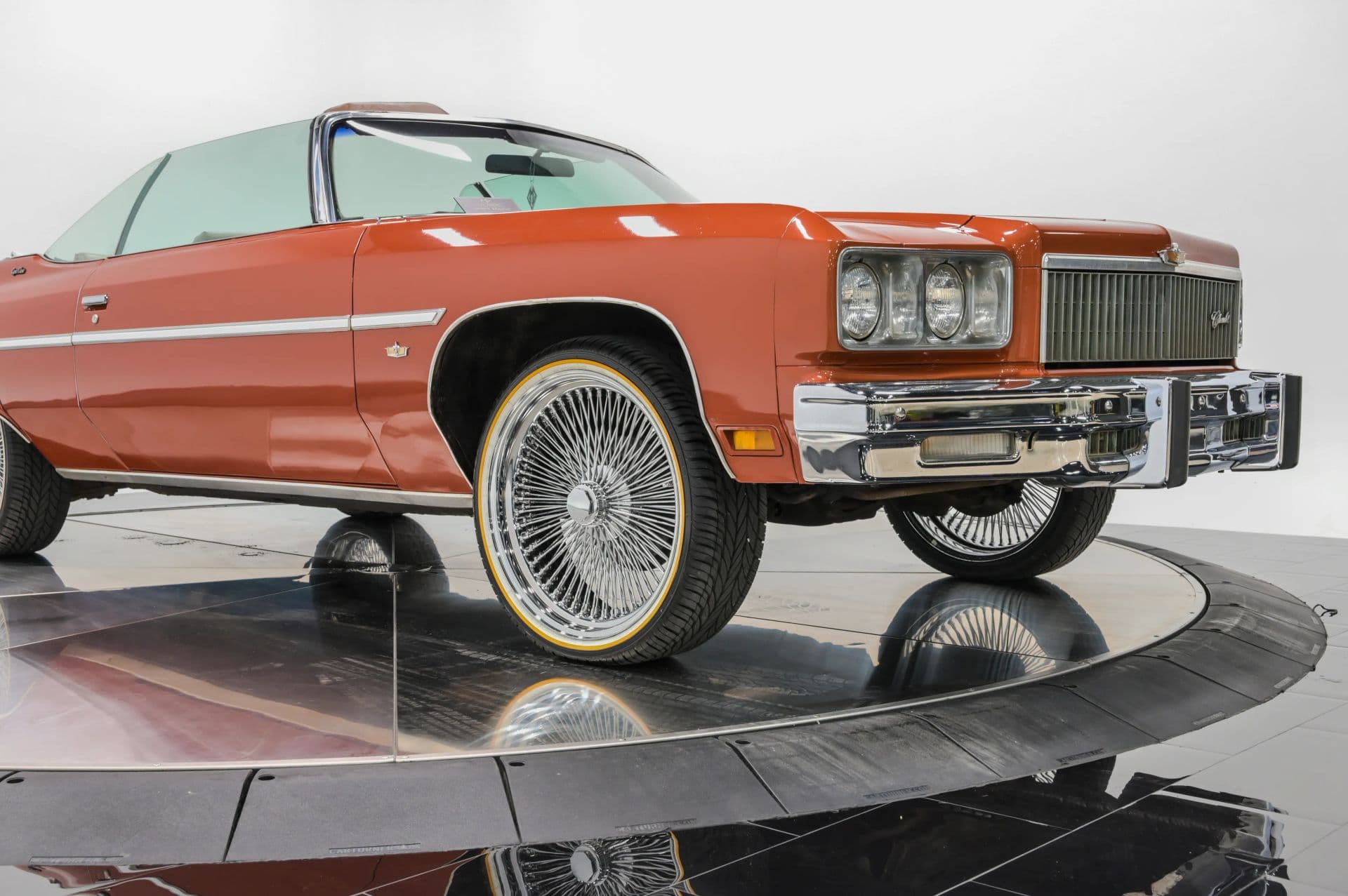1975 Chevrolet Caprice Classic Convertible - thumbnail 15