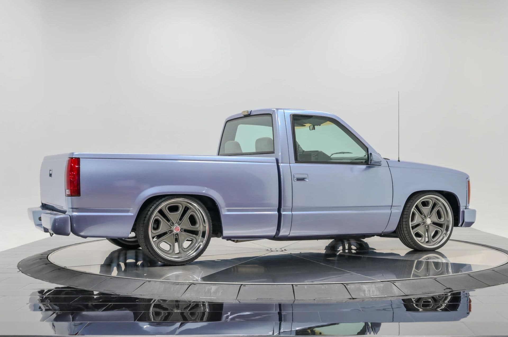 1990 GMC C/K1500 Sierra SL Reg Cab - thumbnail 8
