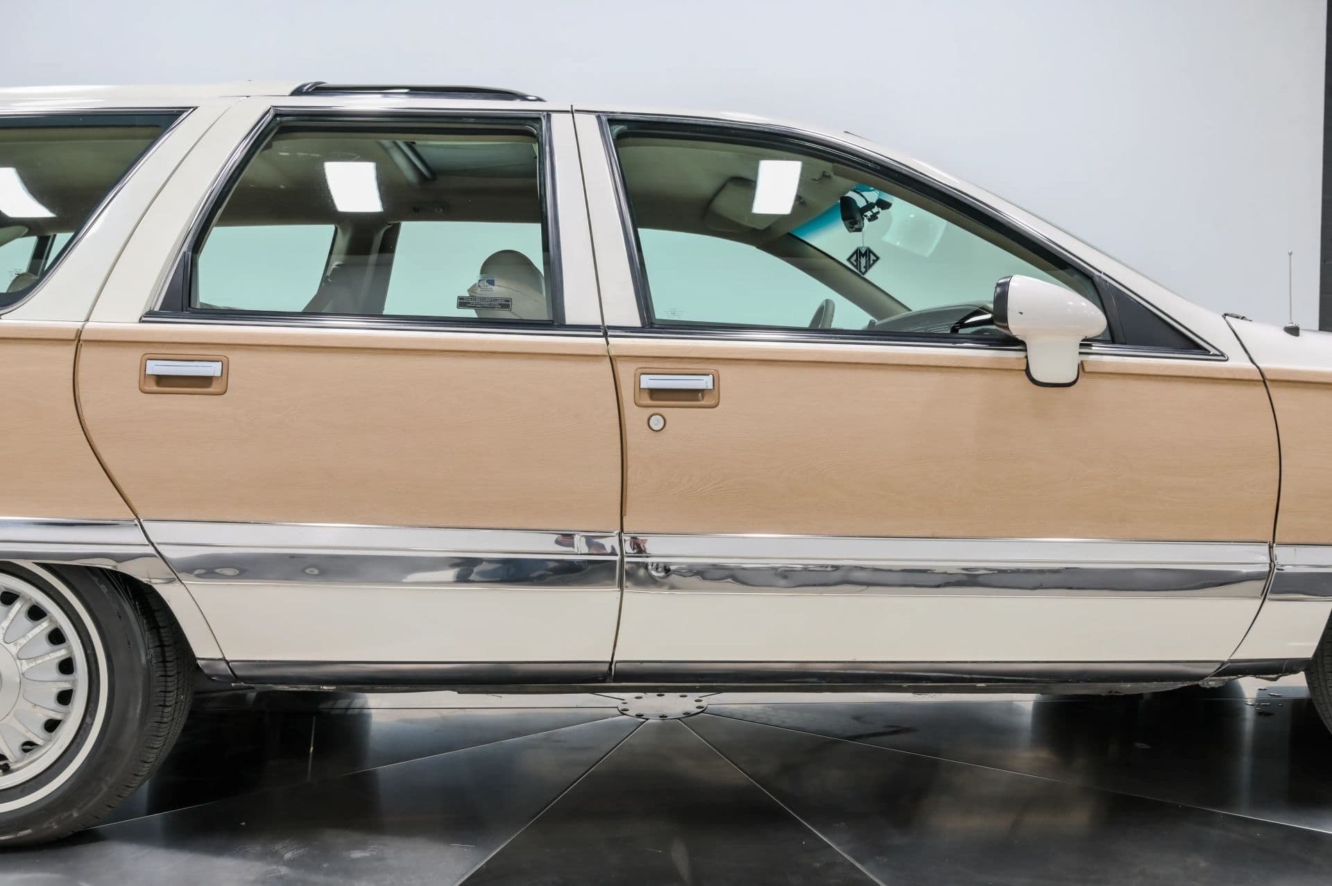 1993 Buick Roadmaster Estate Wagon 4D - thumbnail 23