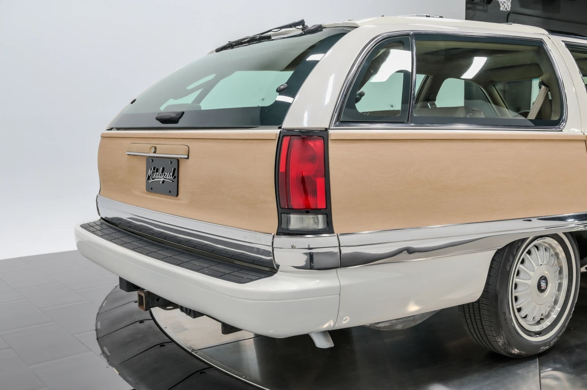 1993 Buick Roadmaster Estate Wagon 4D - thumbnail 21