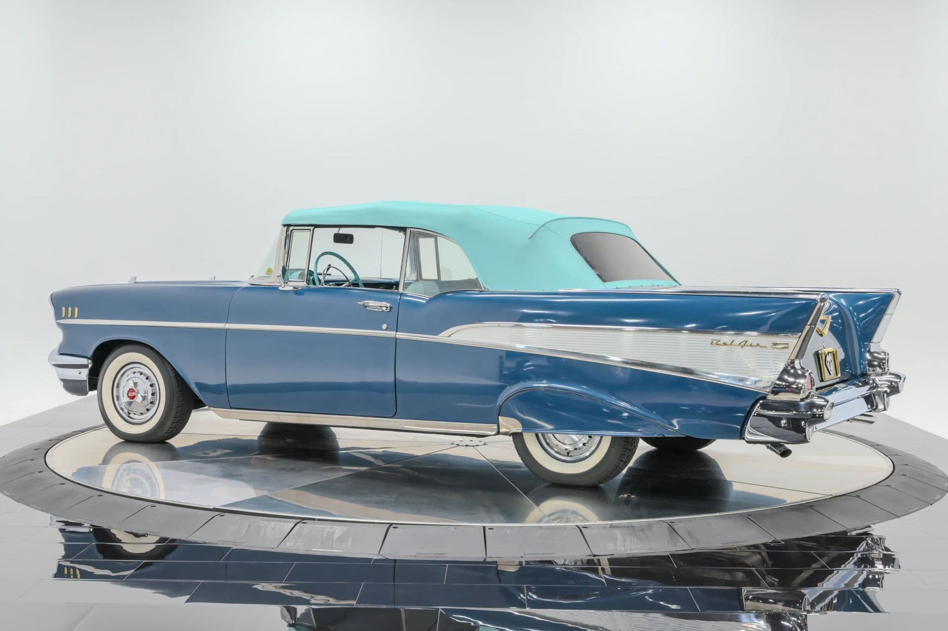 1957 Chevrolet BelAir - thumbnail 4
