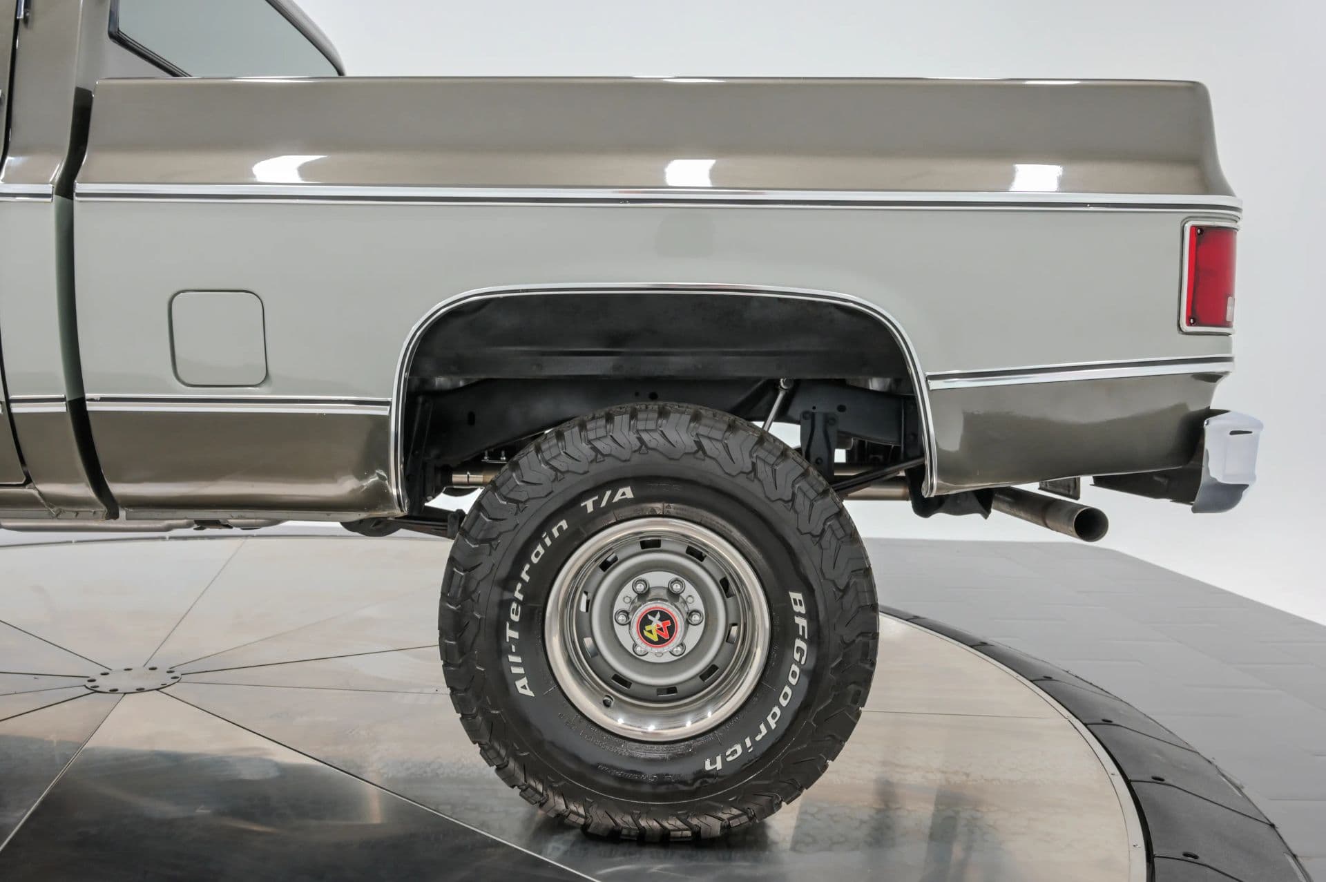 1979 GMC Sierra Grande Pick Up - thumbnail 22