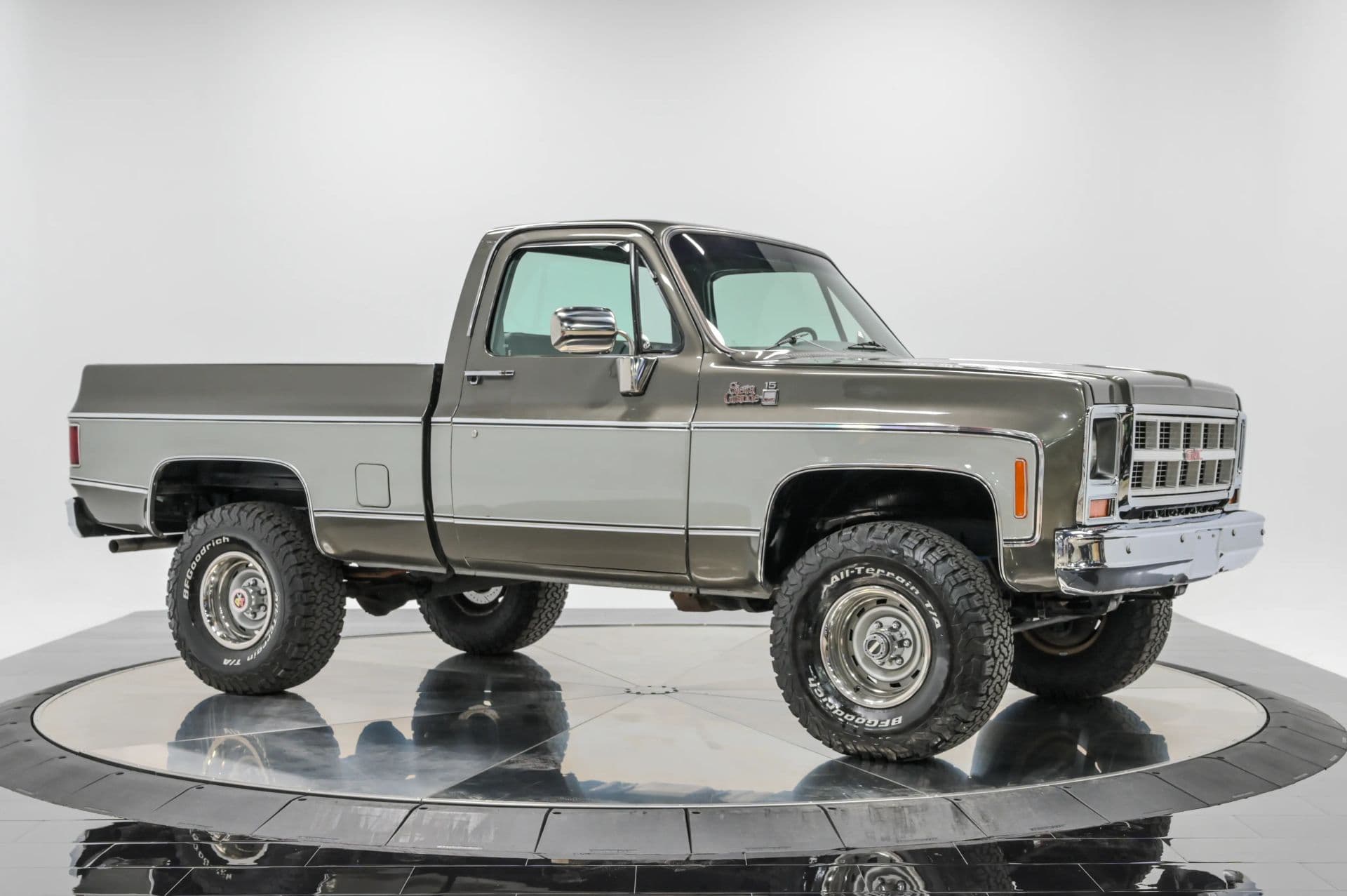 1979 GMC Sierra Grande Pick Up - thumbnail 10