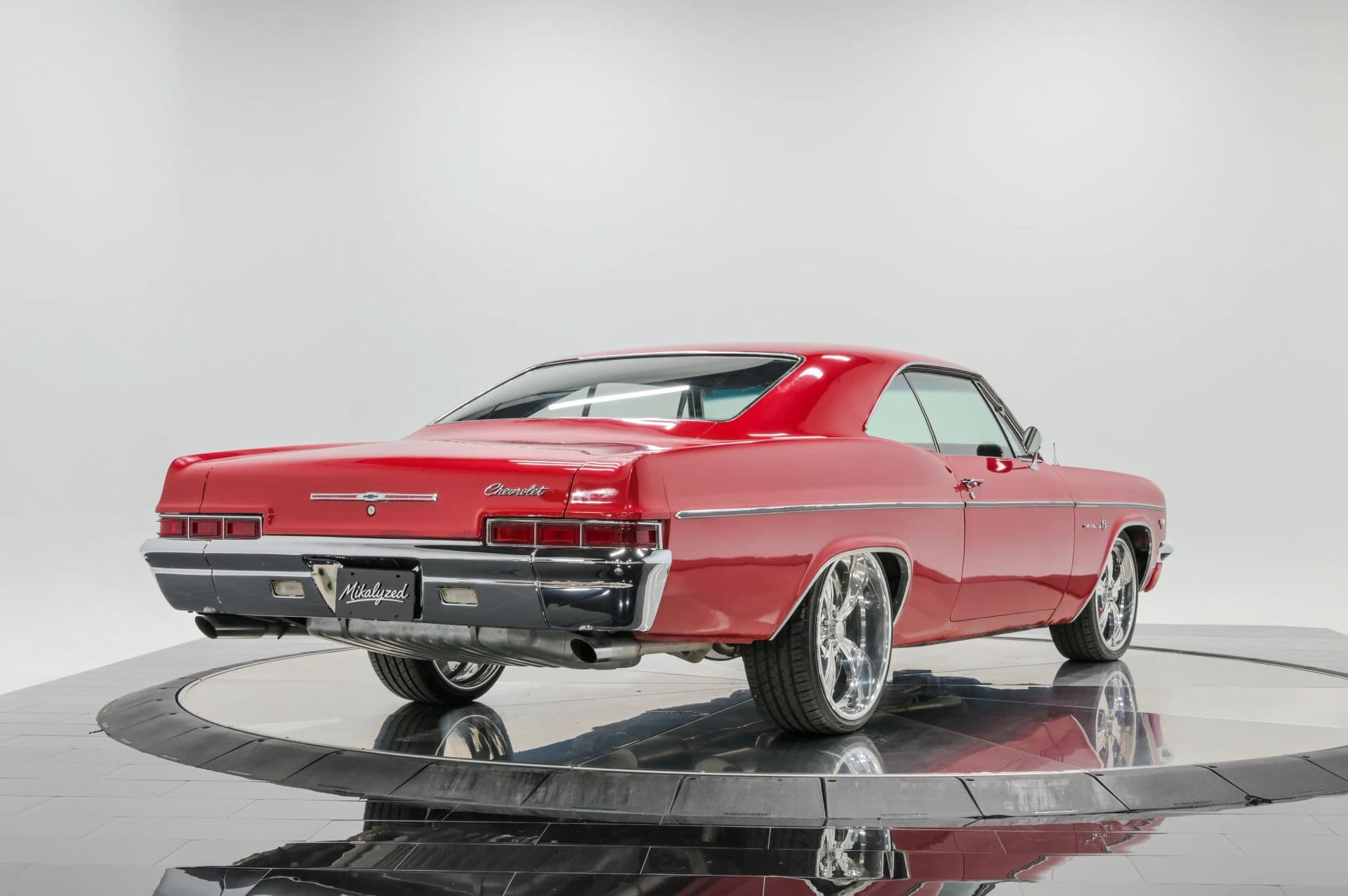 1966 Chevrolet Impala S - thumbnail 7