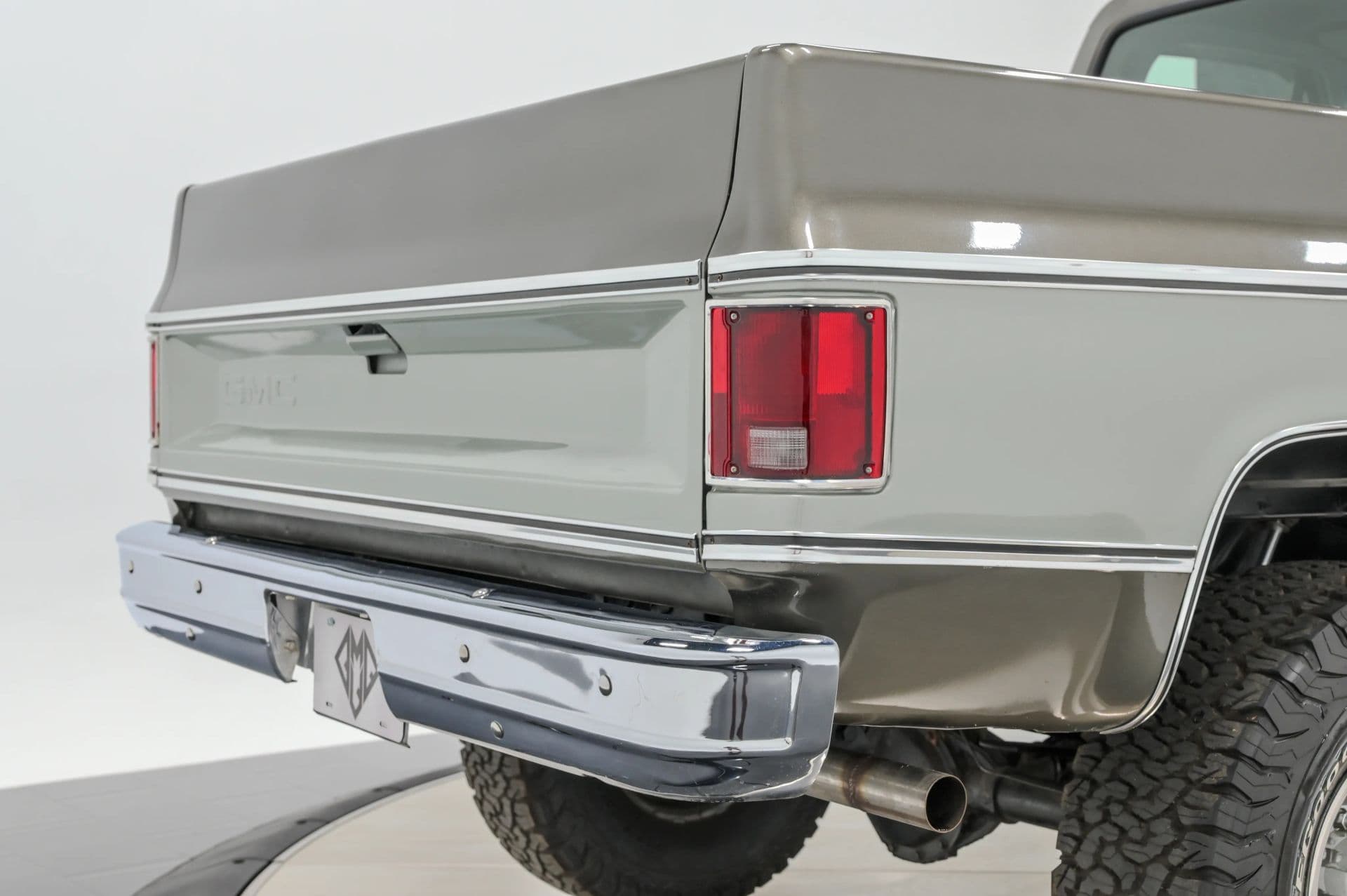1979 GMC Sierra Grande Pick Up - thumbnail 24