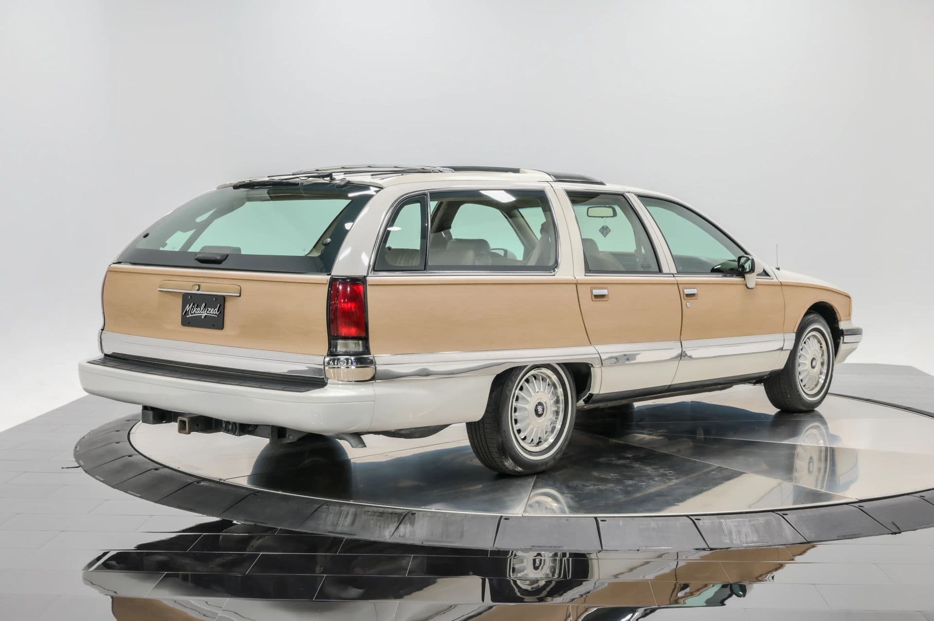 1993 Buick Roadmaster Estate Wagon 4D - thumbnail 8