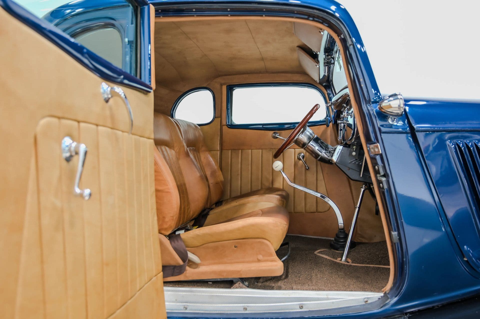 1934 FORD MODEL A - thumbnail 31