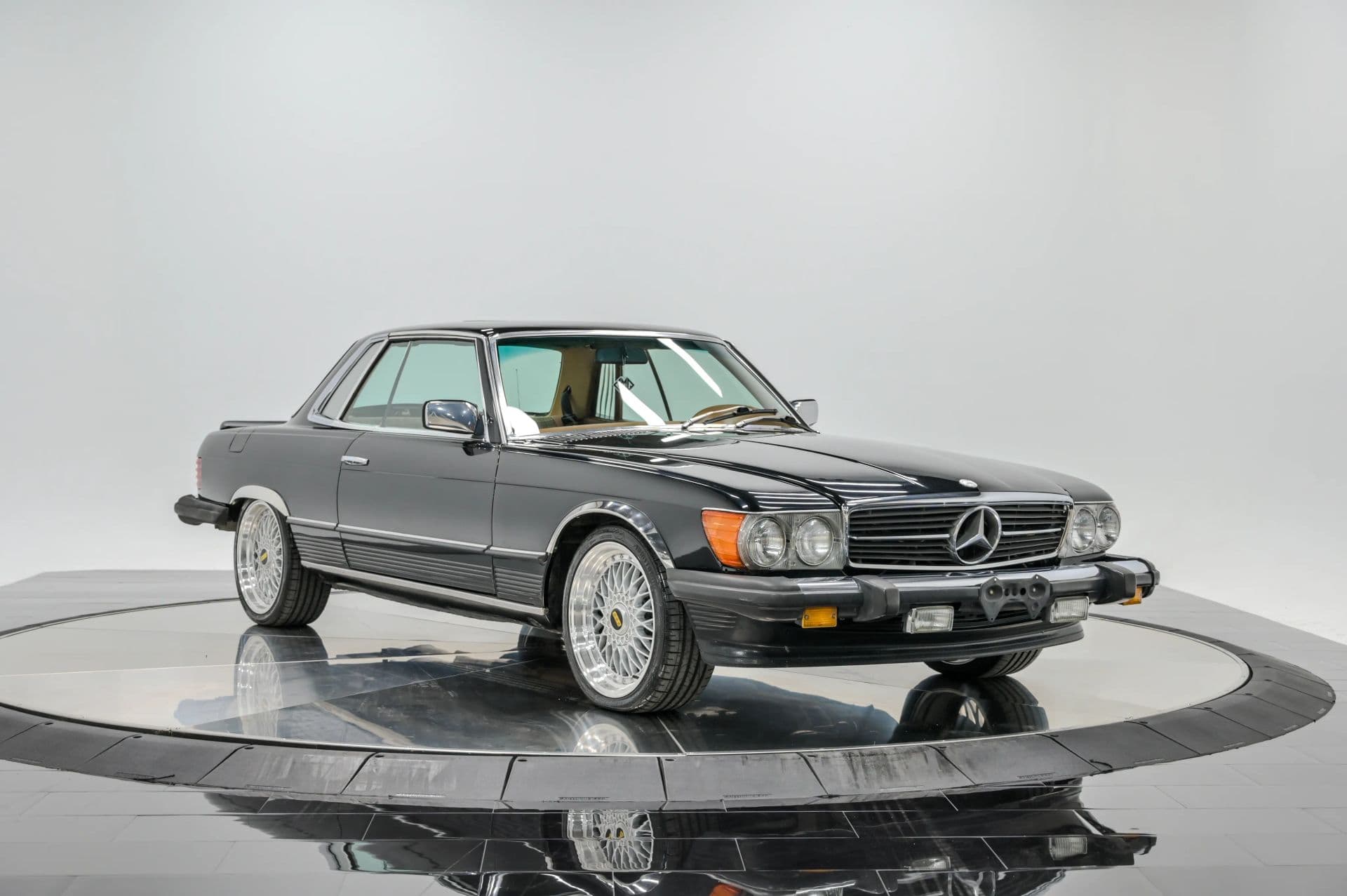 1979 Mercedes SLC - thumbnail 12