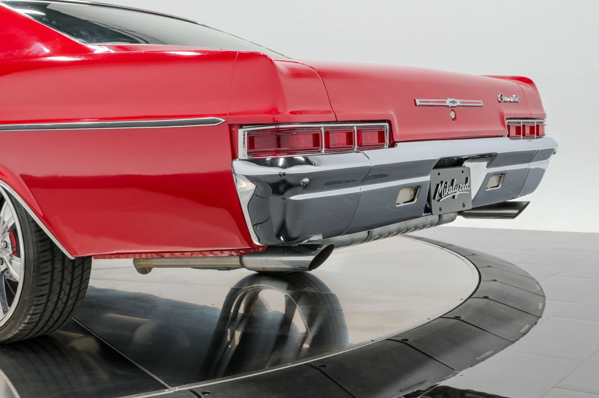 1966 Chevrolet Impala S - thumbnail 23