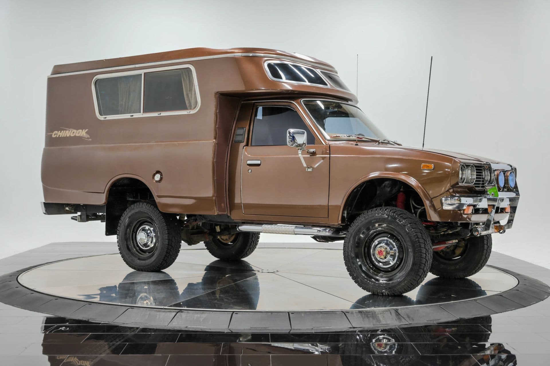 1978 Toyota Chinook - thumbnail 9