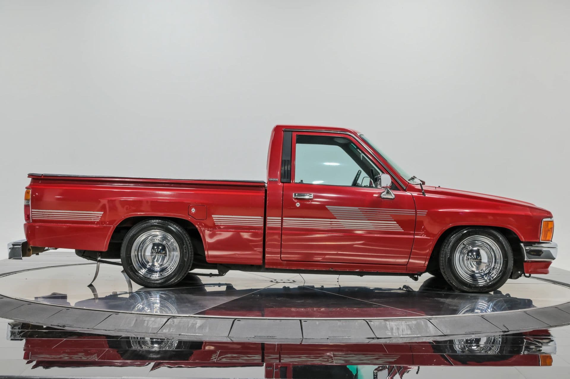 1987 Toyota Pickup Base Short Bed - thumbnail 9