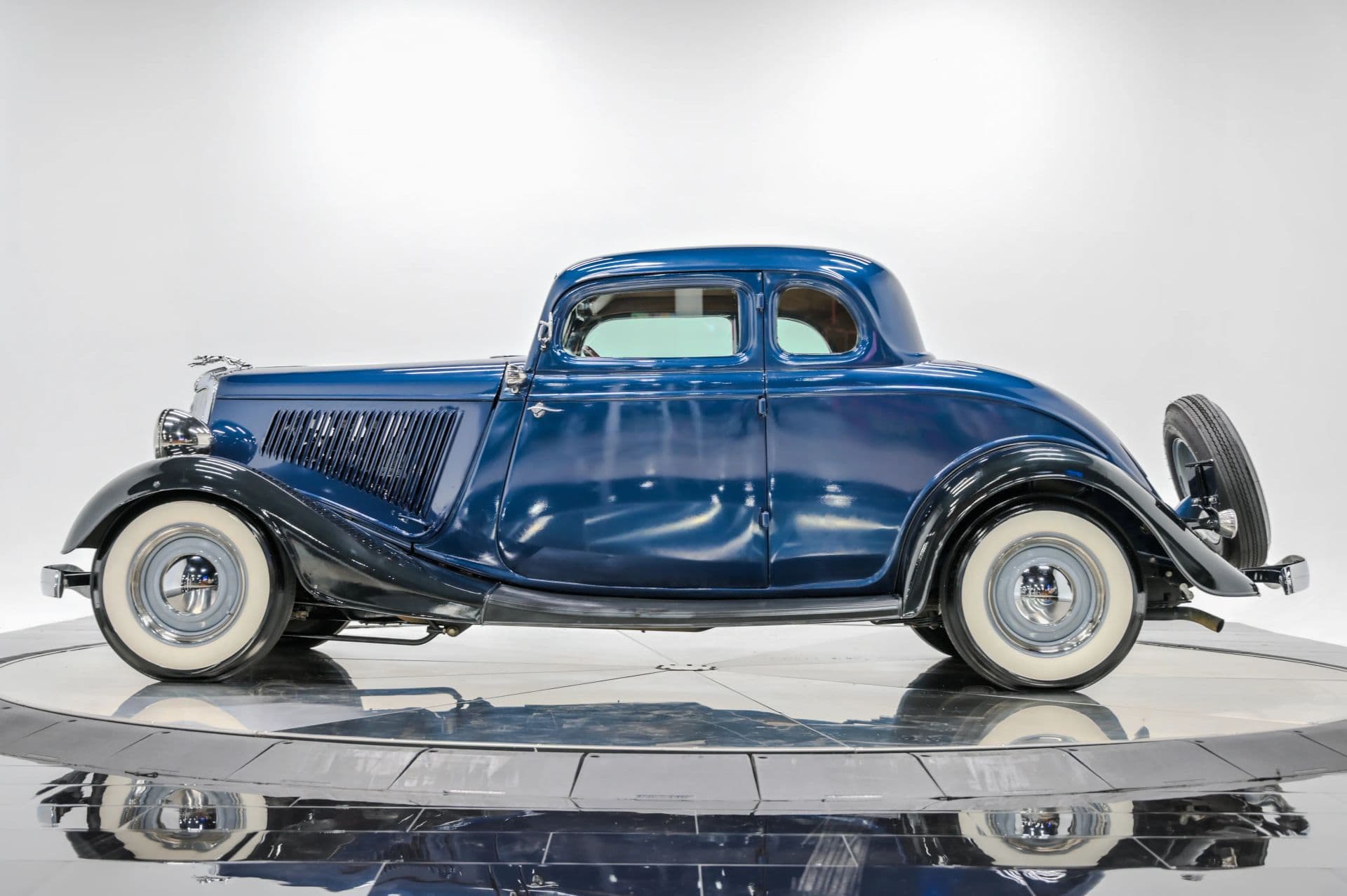 1934 FORD MODEL A - thumbnail 3