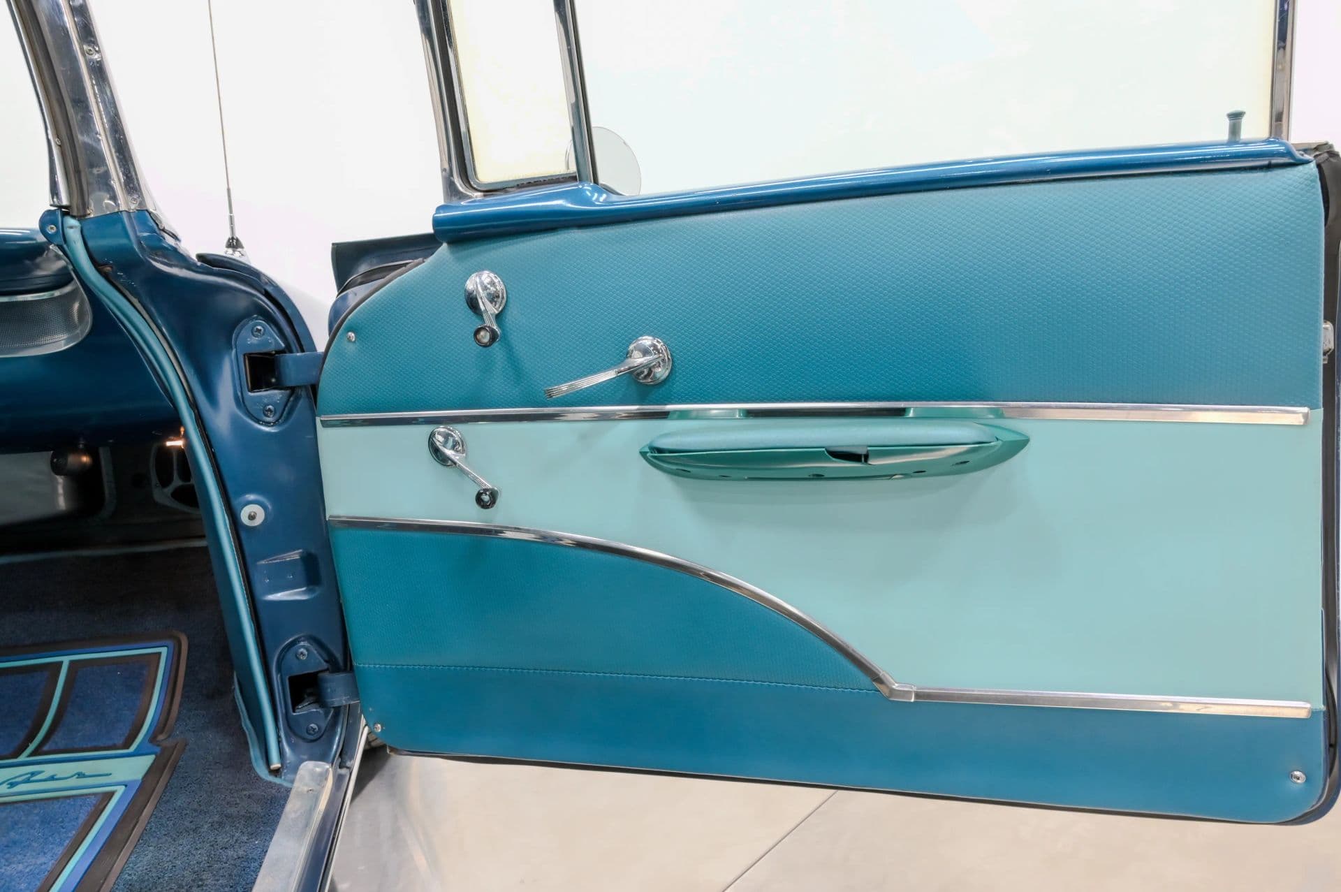 1957 Chevrolet BelAir - thumbnail 31