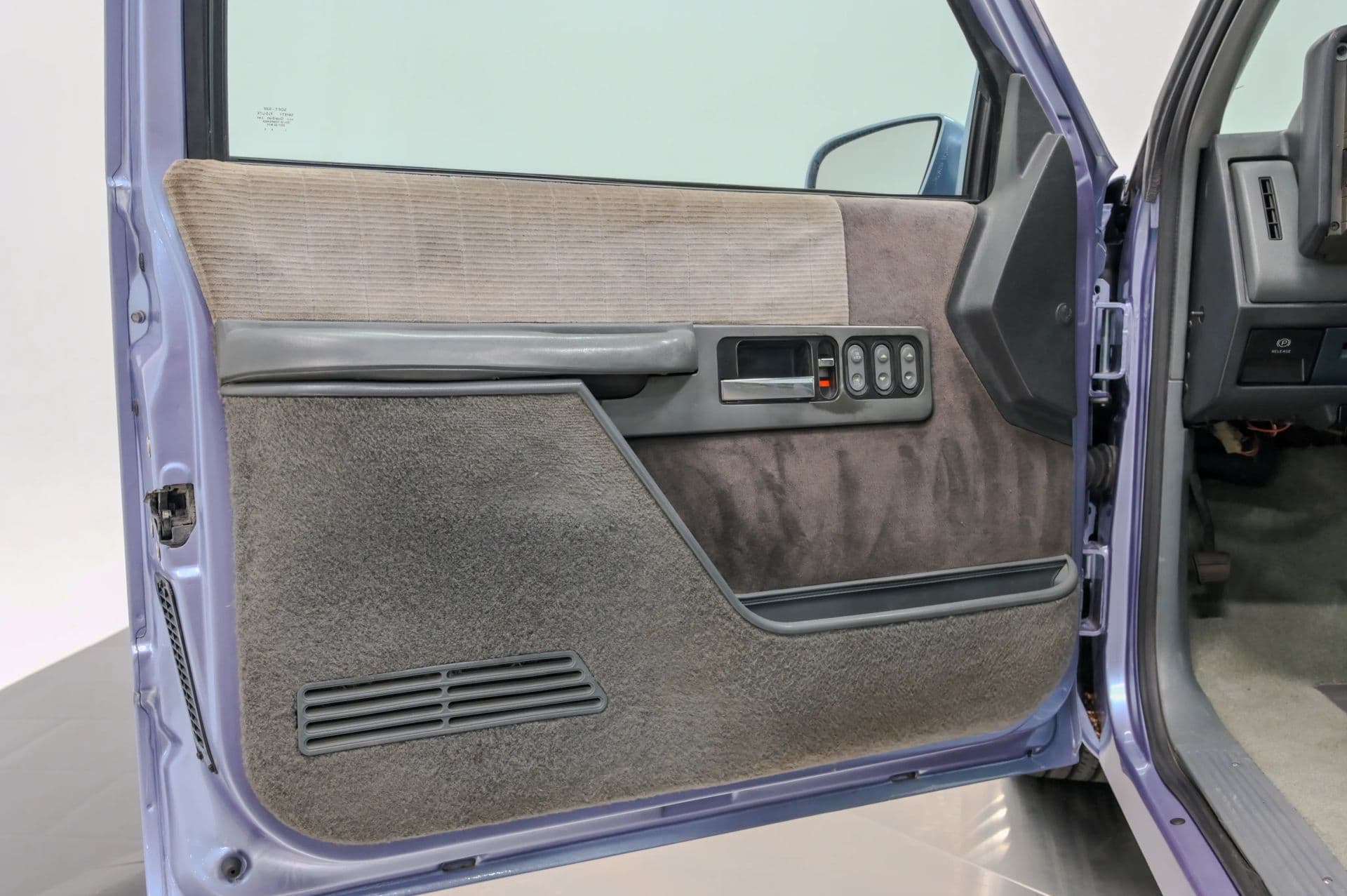 1990 GMC C/K1500 Sierra SL Reg Cab - thumbnail 28