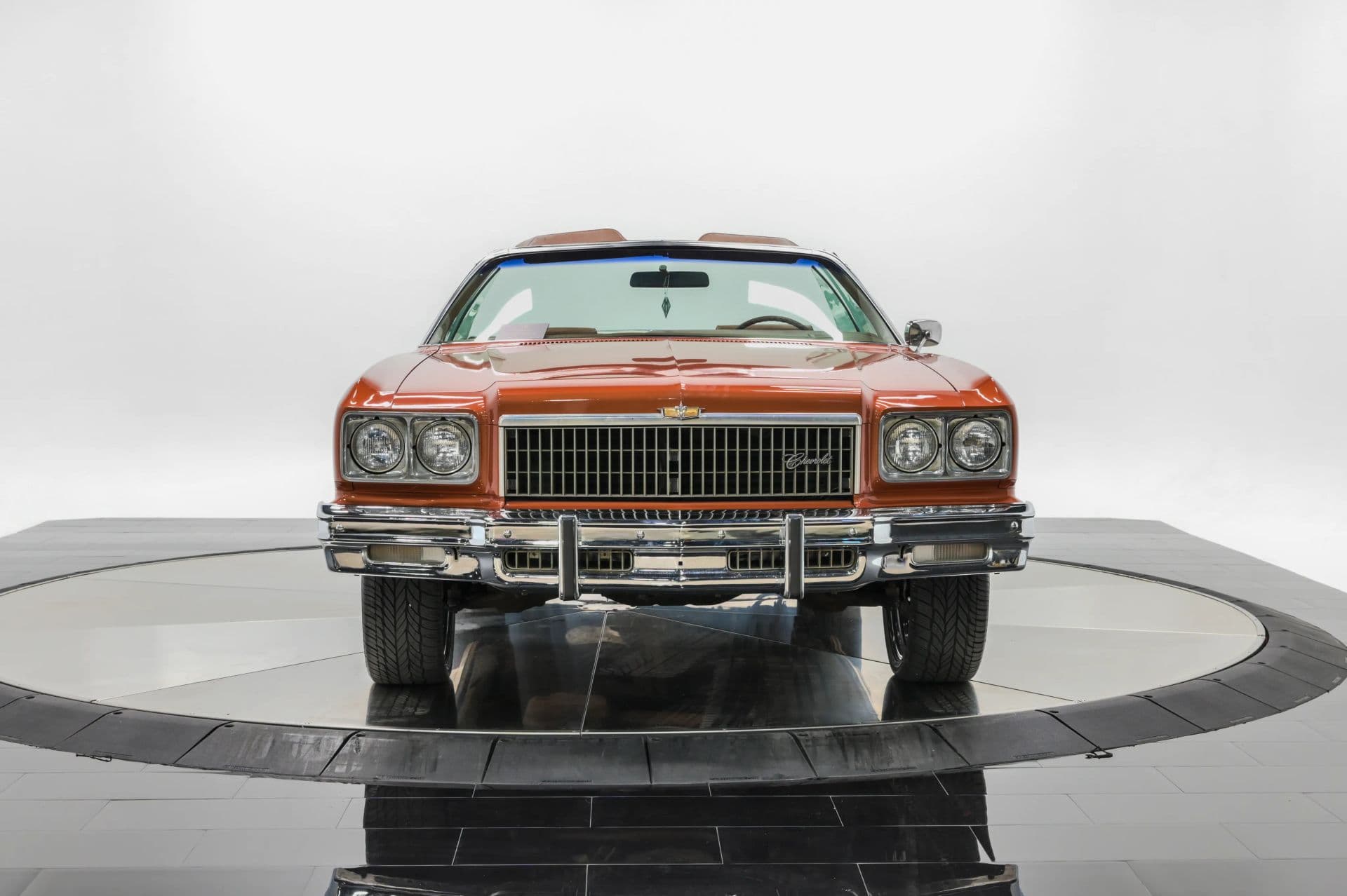 1975 Chevrolet Caprice Classic Convertible - thumbnail 13
