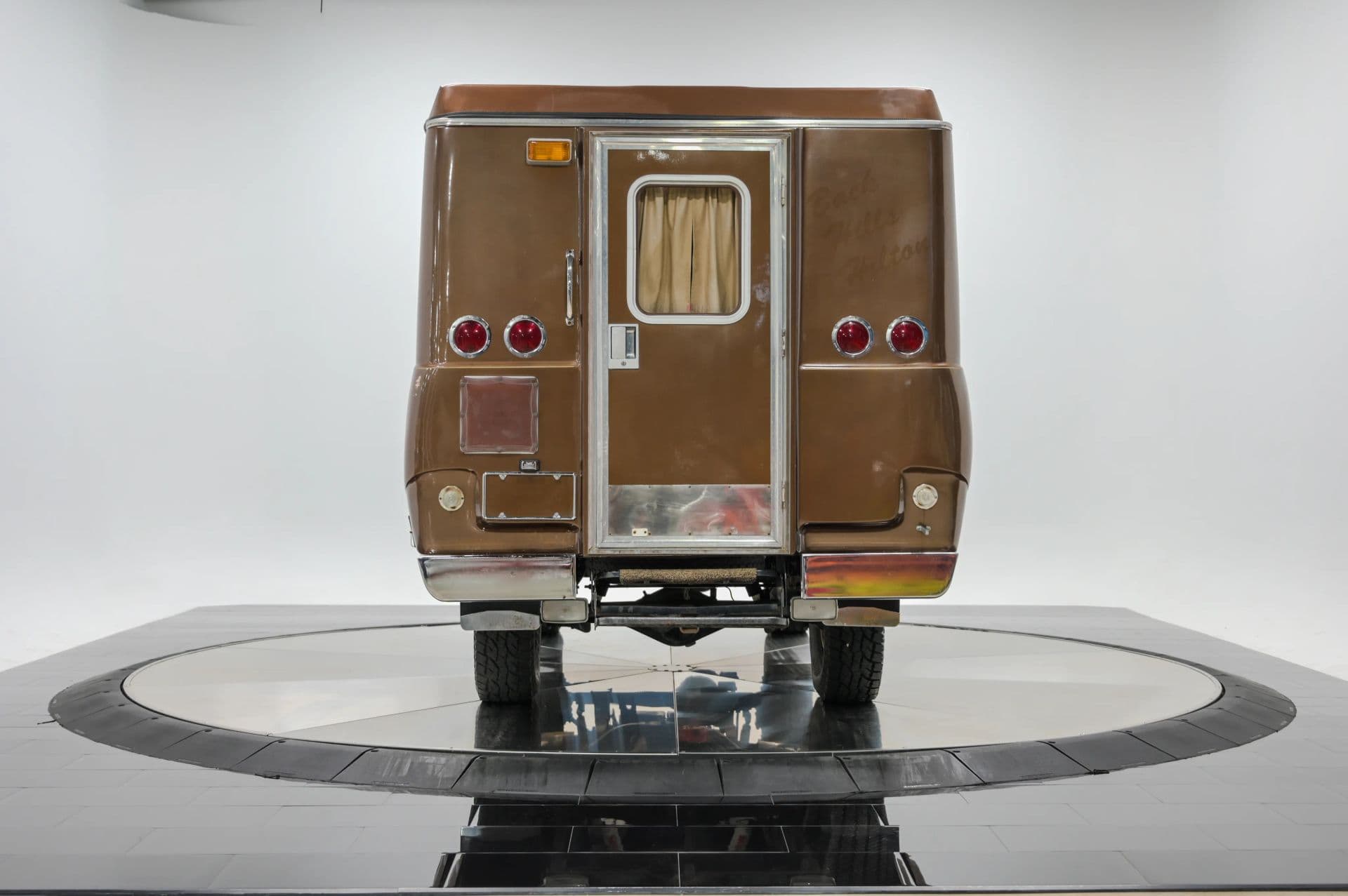 1978 Toyota Chinook - thumbnail 5