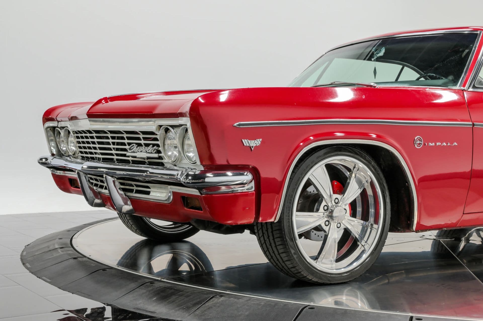 1966 Chevrolet Impala S - thumbnail 13