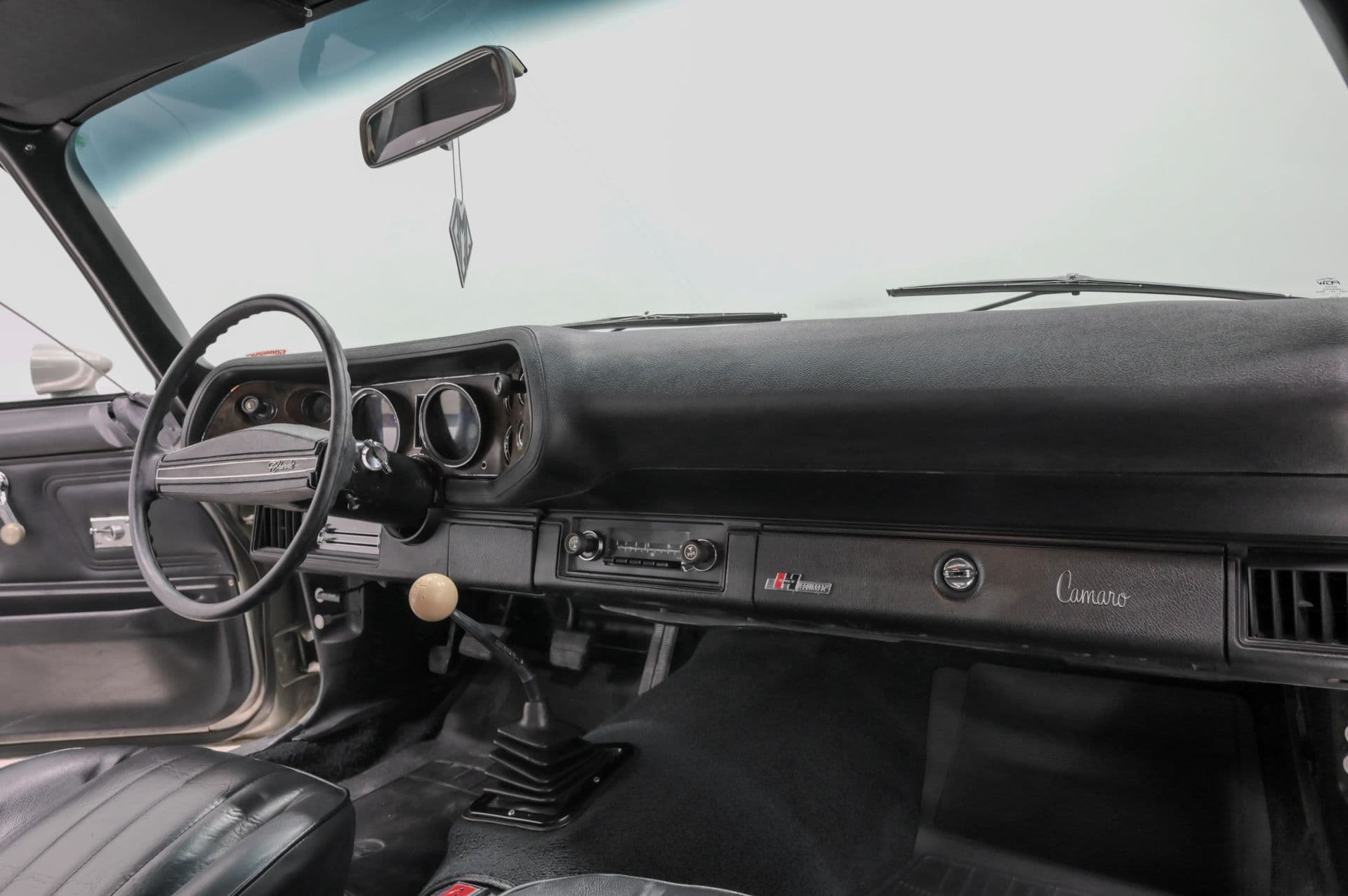 1972 Chevrolet Camaro Z28 - thumbnail 43