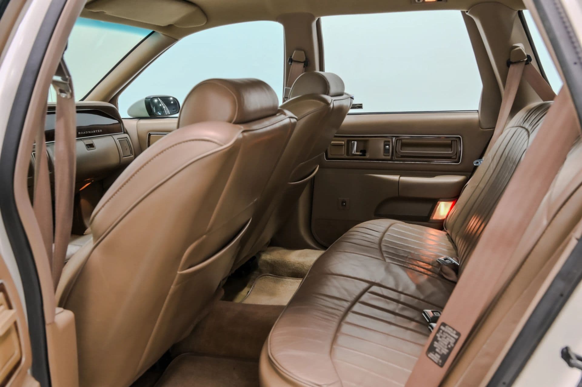 1993 Buick Roadmaster Estate Wagon 4D - thumbnail 31