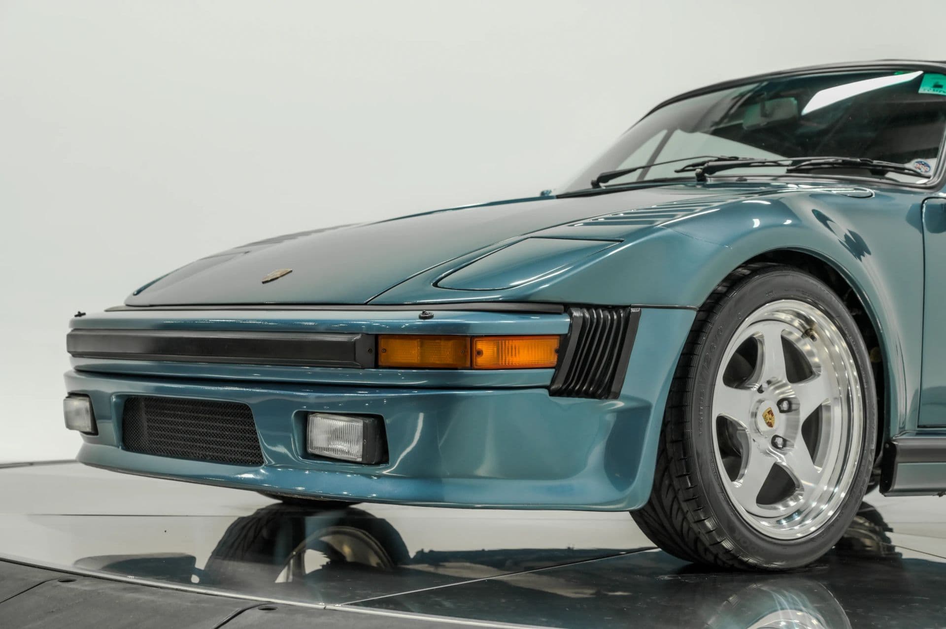 1987 Porsche 911 2D Cabriolet - thumbnail 13