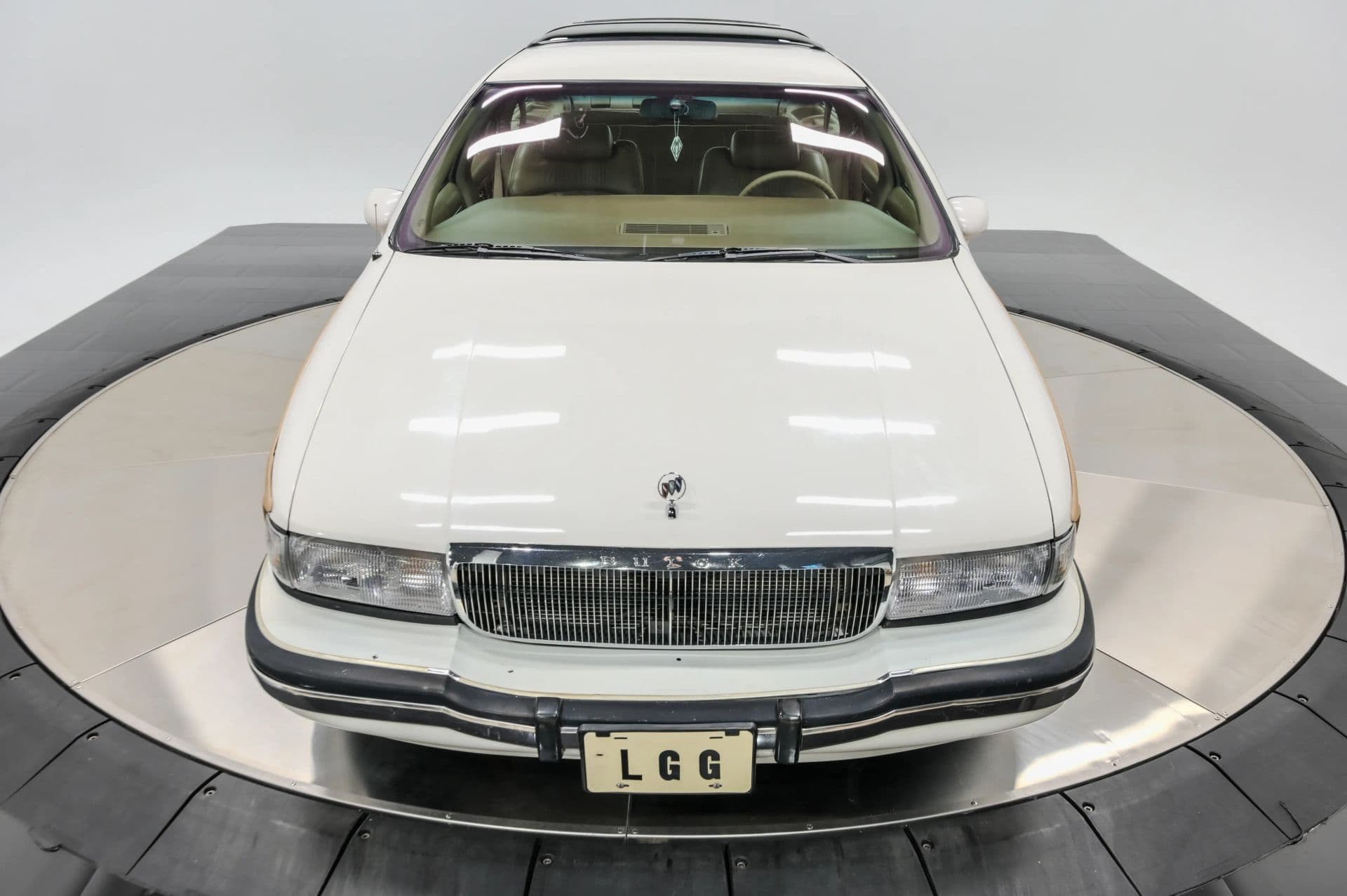 1993 Buick Roadmaster Estate Wagon 4D - thumbnail 25