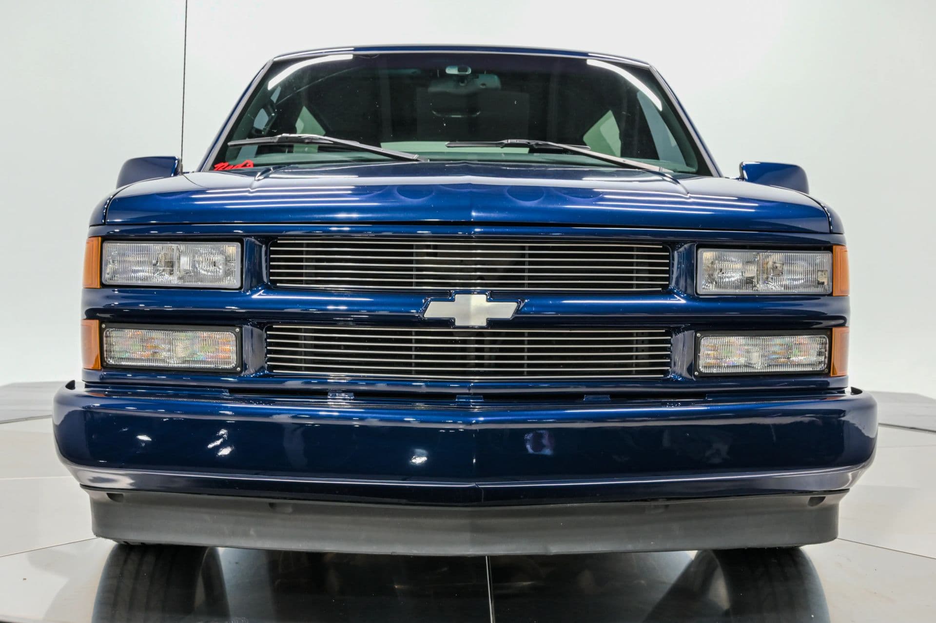 1997 Chevrolet Tahoe Sport Utility 2D - thumbnail 14