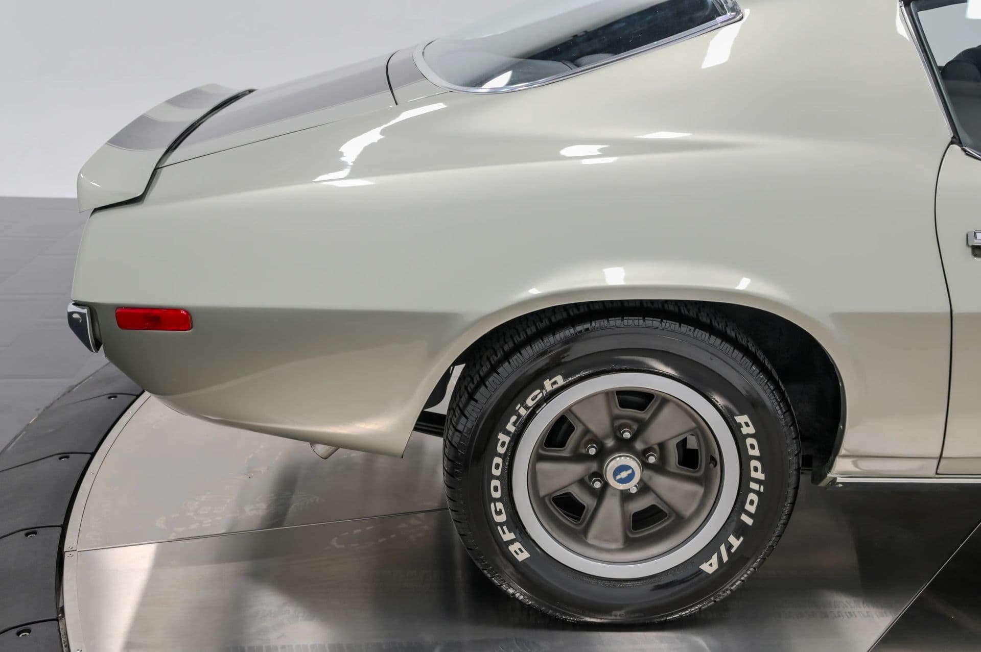1972 Chevrolet Camaro Z28 - thumbnail 29