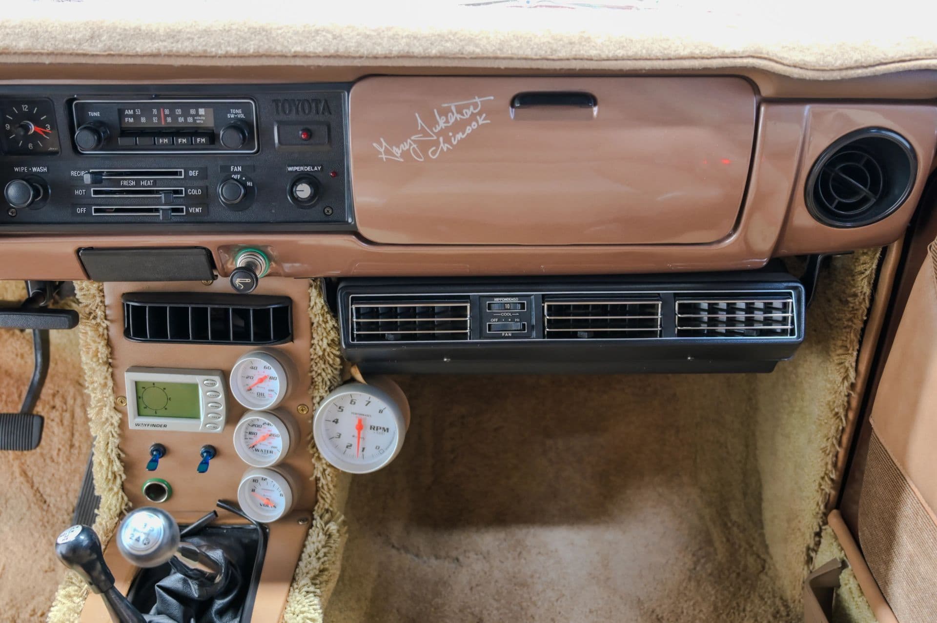 1978 Toyota Chinook - thumbnail 32