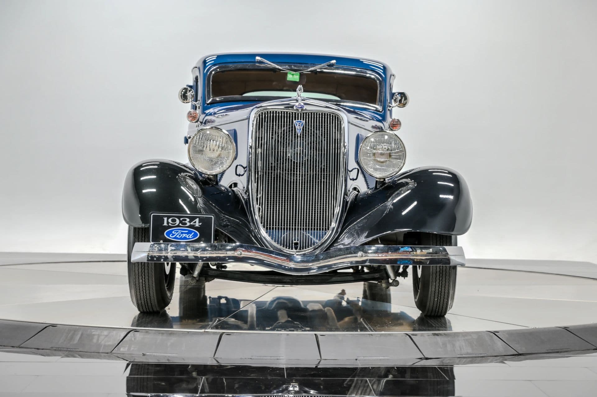 1934 FORD MODEL A - thumbnail 10