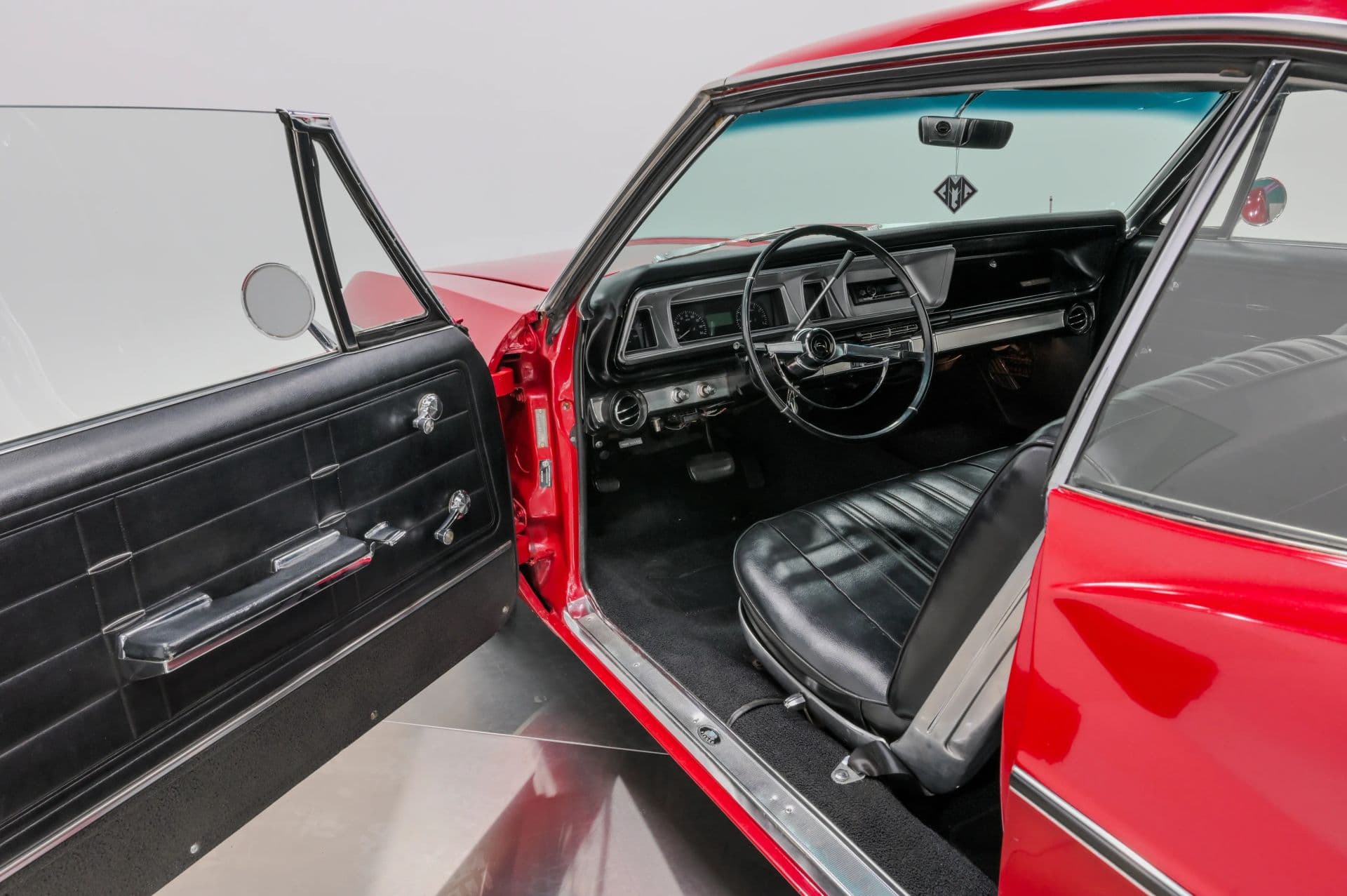 1966 Chevrolet Impala S - thumbnail 27
