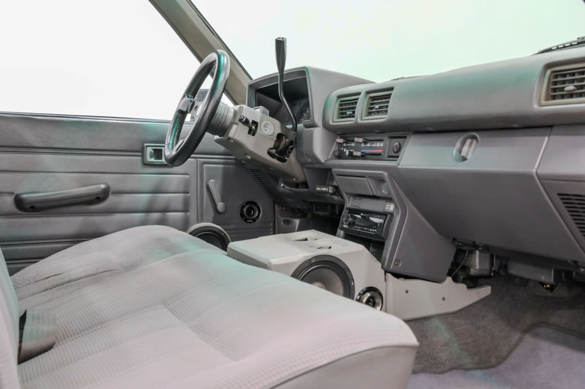 1987 Toyota Pickup Base Short Bed - thumbnail 33