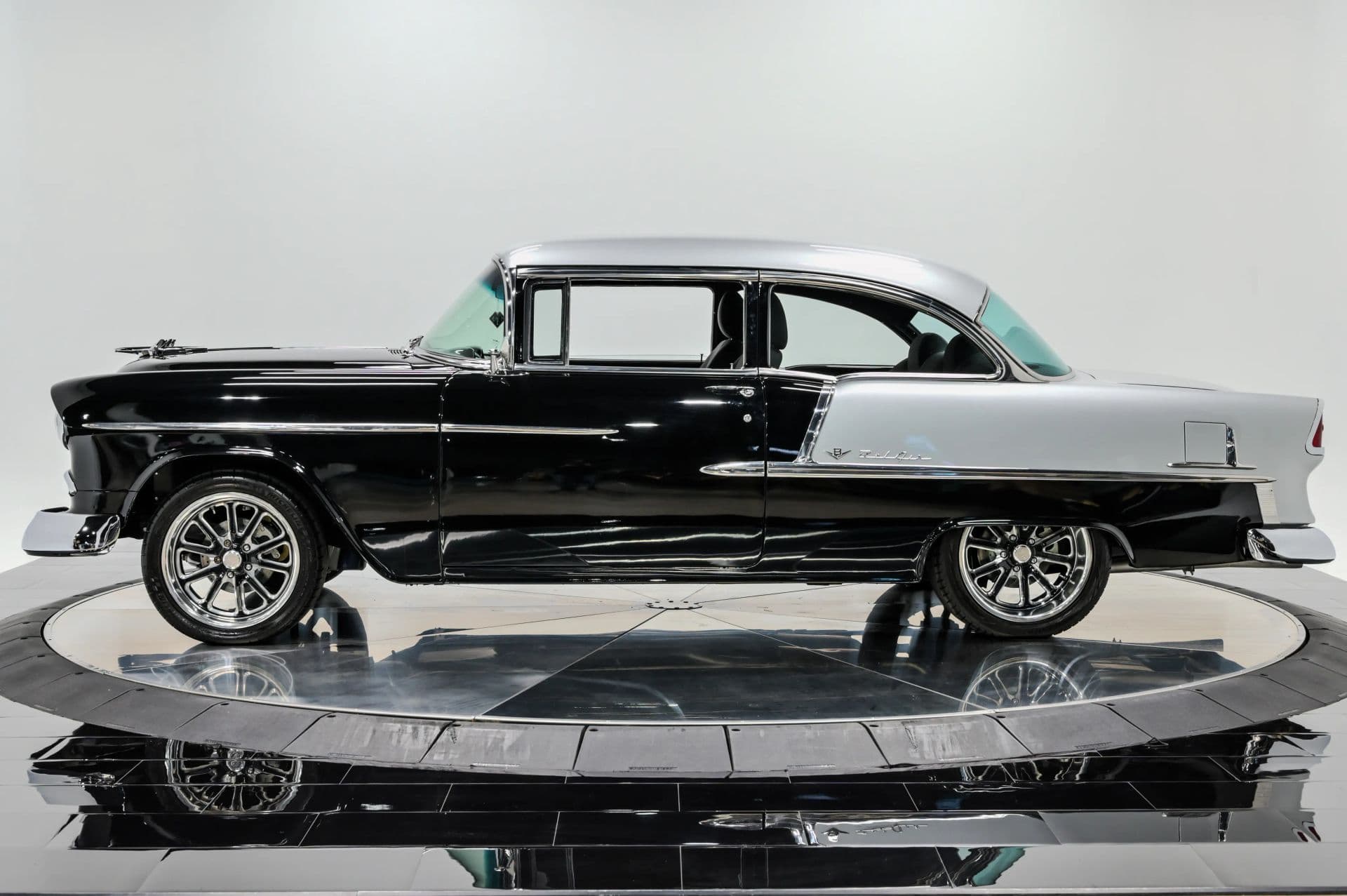1955 Chevrolet Belair - thumbnail 3