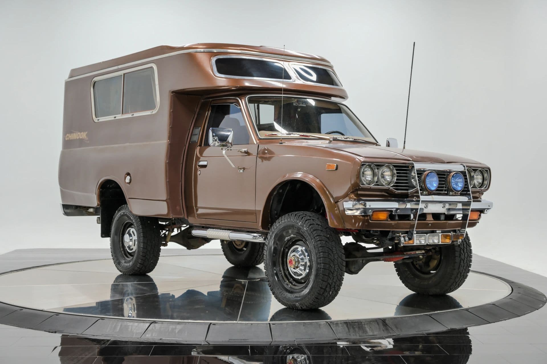 1978 Toyota Chinook - thumbnail 10
