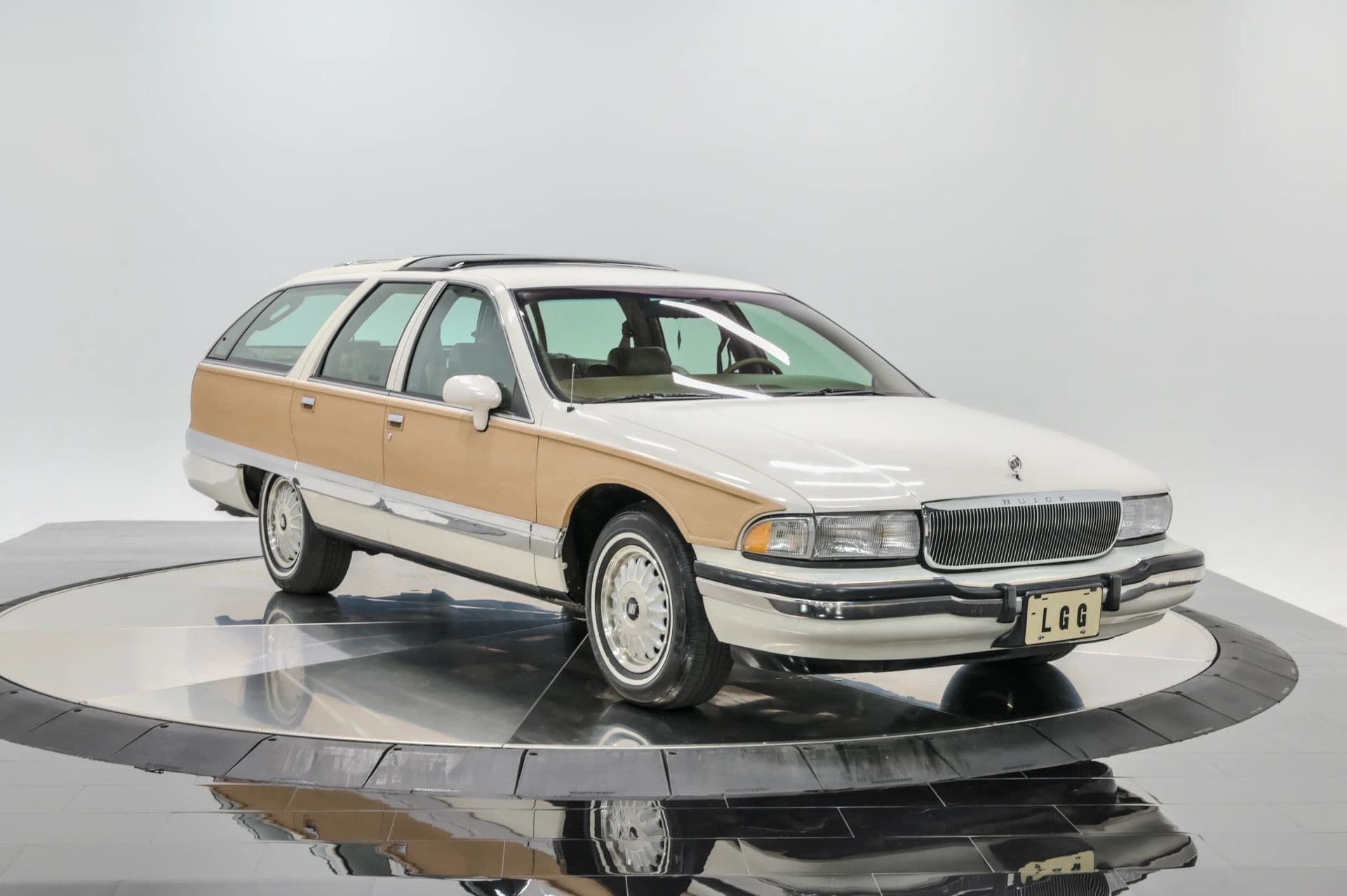 1993 Buick Roadmaster Estate Wagon 4D - thumbnail 11