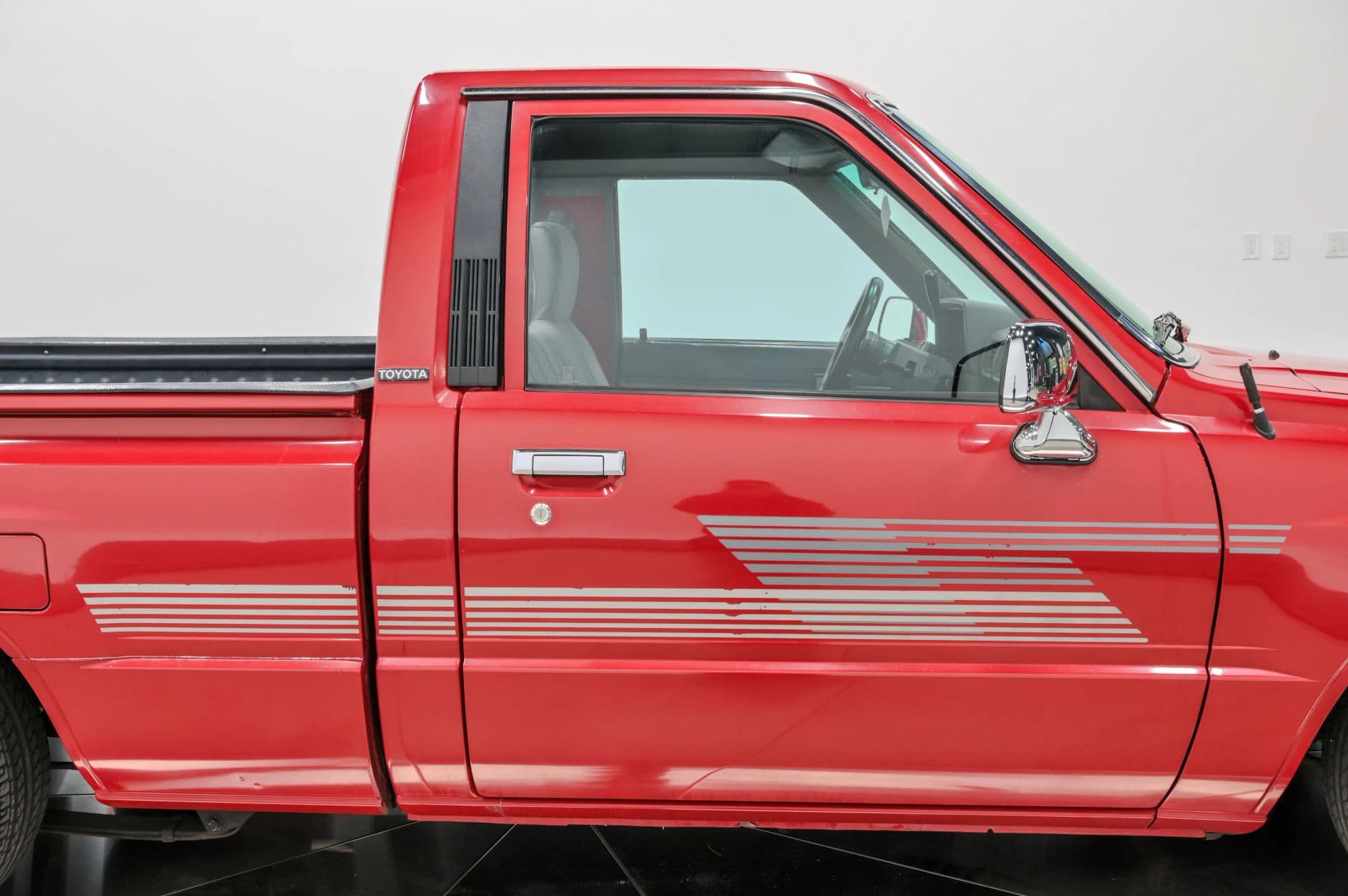 1987 Toyota Pickup Base Short Bed - thumbnail 21