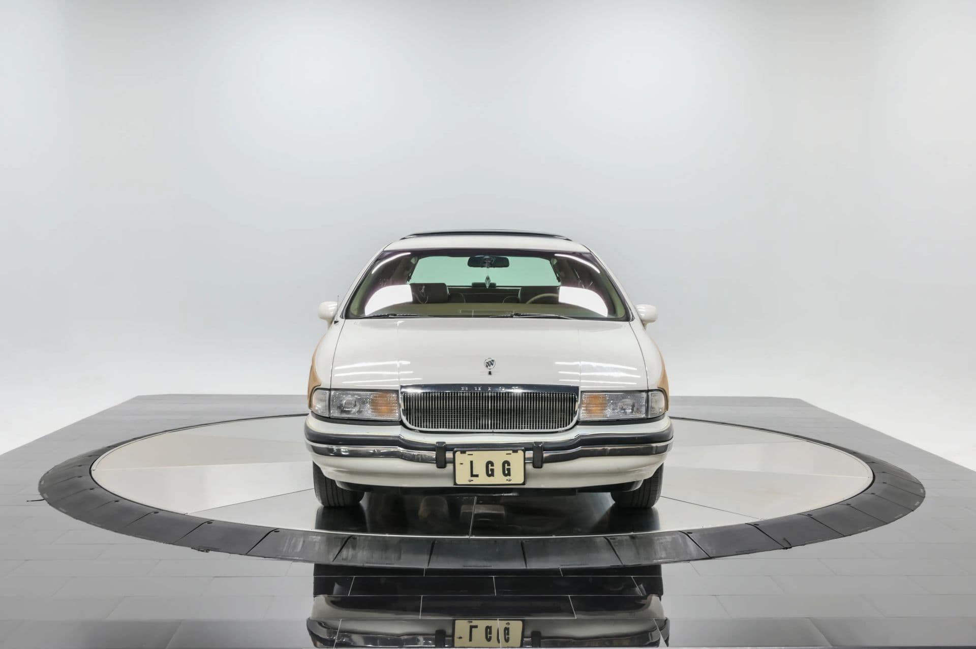 1993 Buick Roadmaster Estate Wagon 4D - thumbnail 13