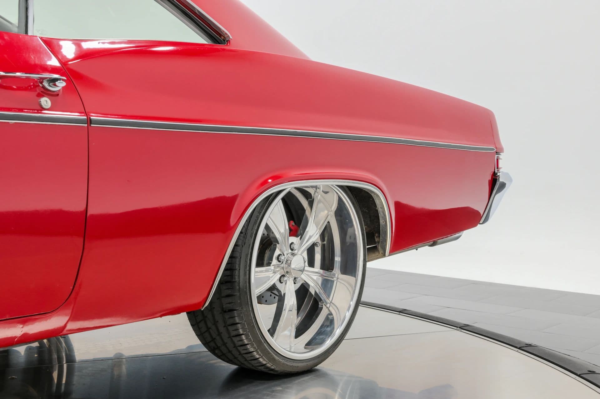 1966 Chevrolet Impala S - thumbnail 20