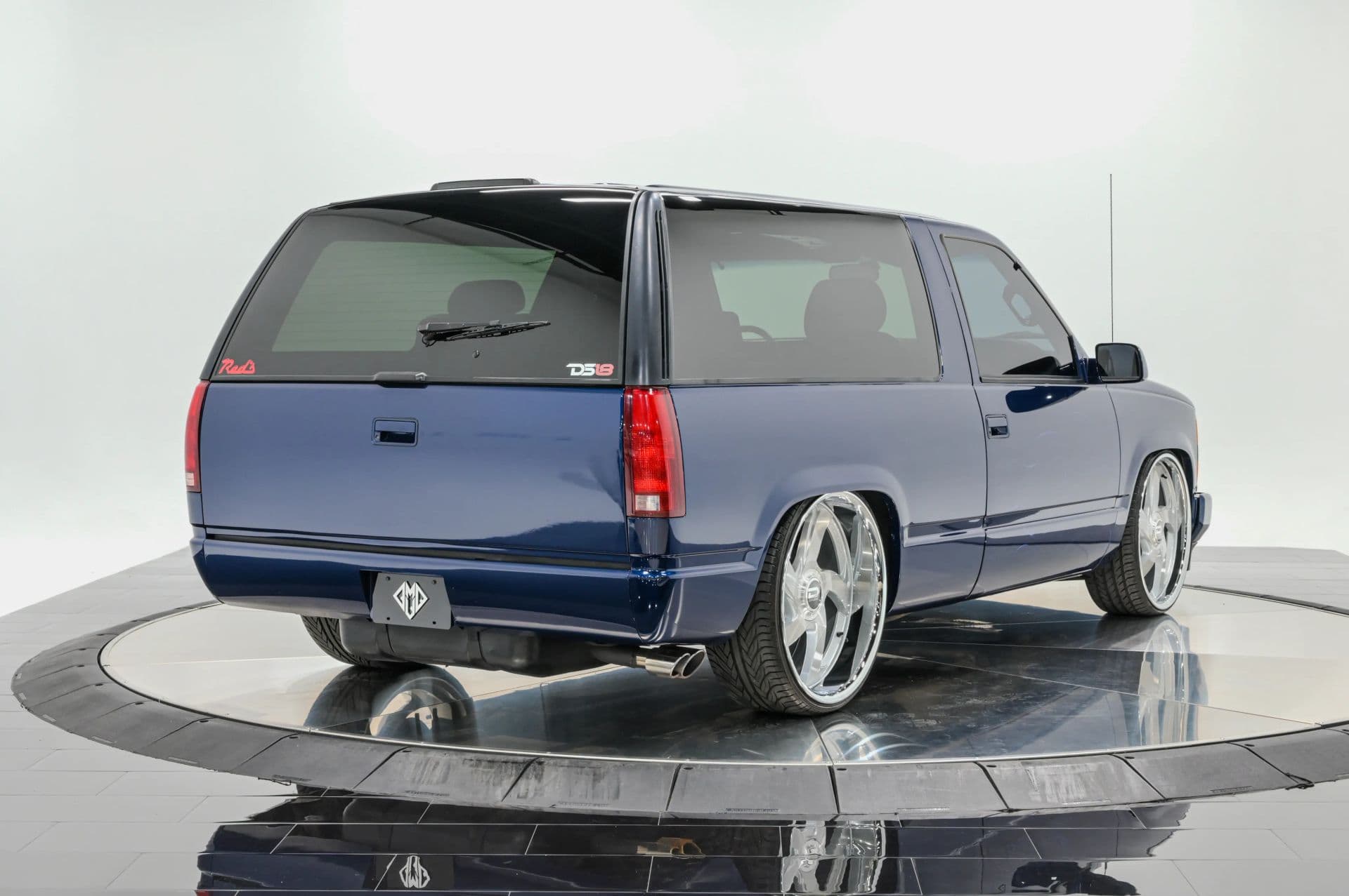 1997 Chevrolet Tahoe Sport Utility 2D - thumbnail 7