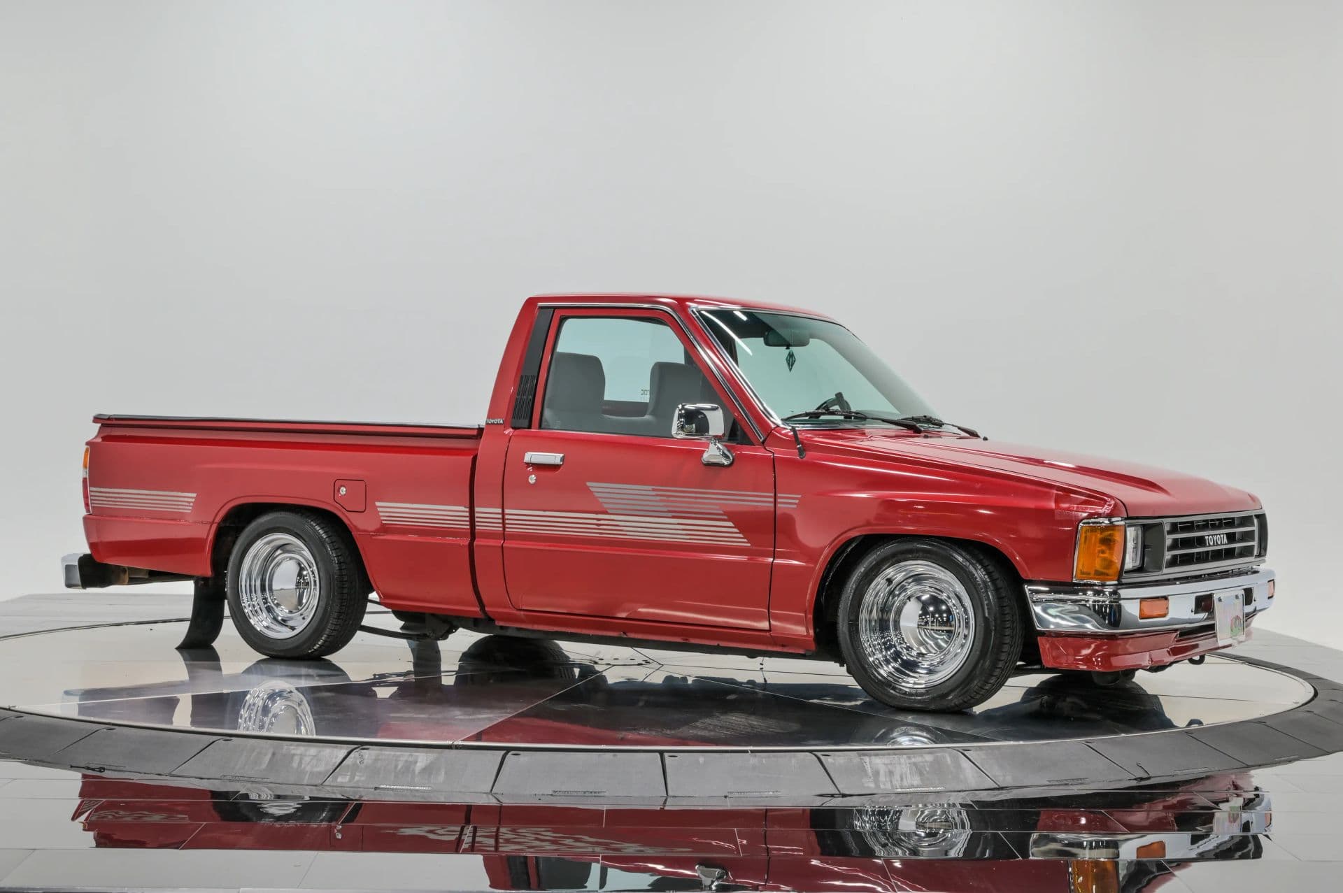 1987 Toyota Pickup Base Short Bed - thumbnail 10