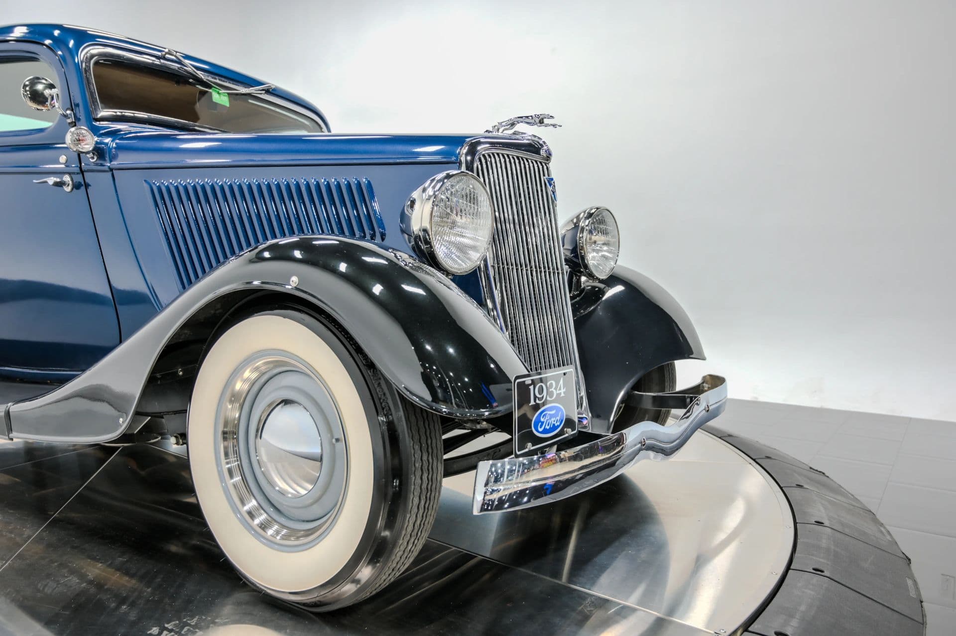1934 FORD MODEL A - thumbnail 13